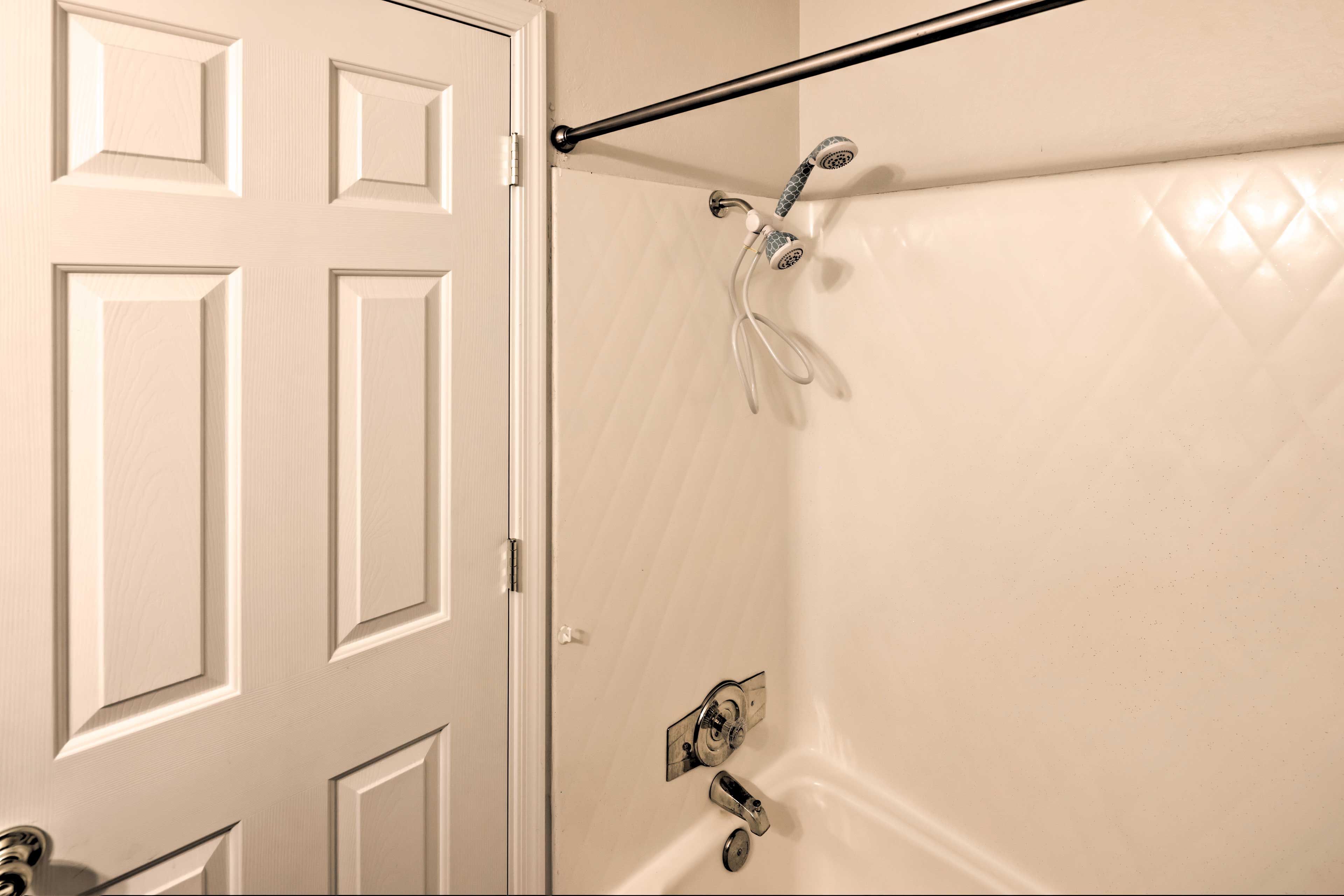 Full Bathroom | Double Shower Head