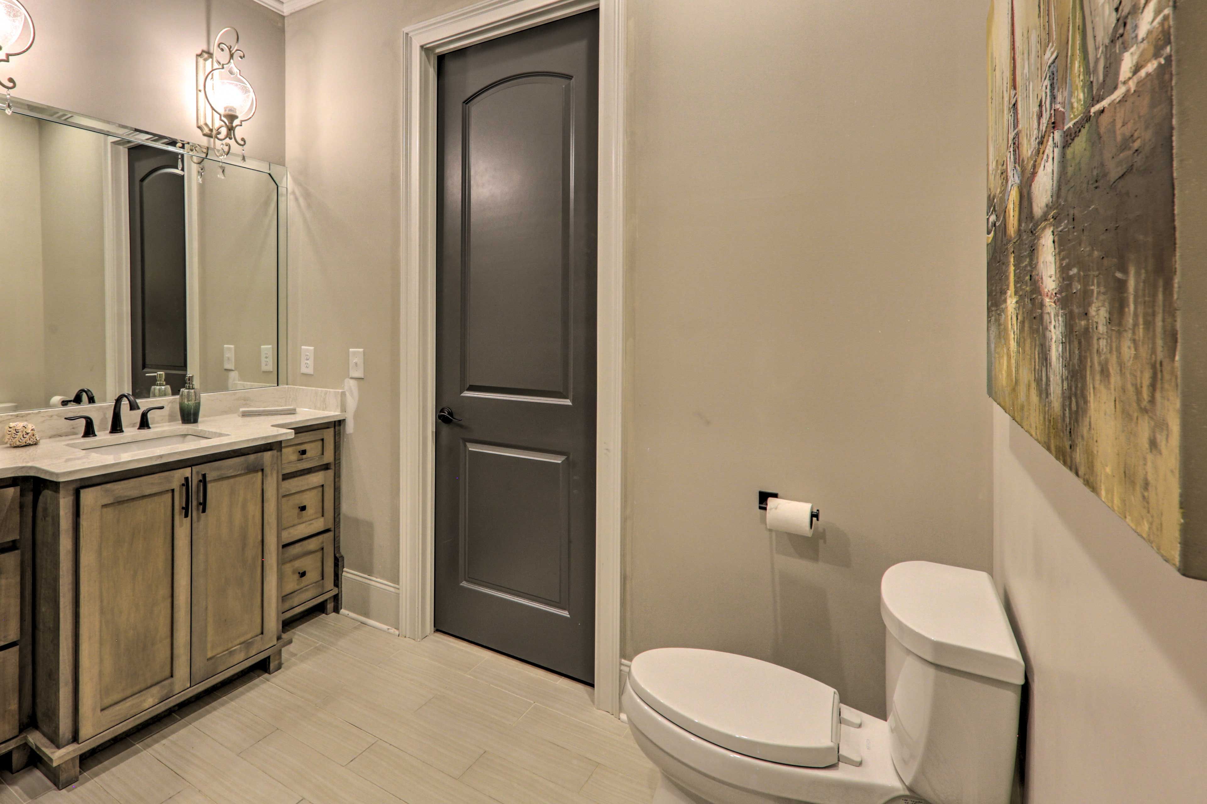 En-Suite Bathroom