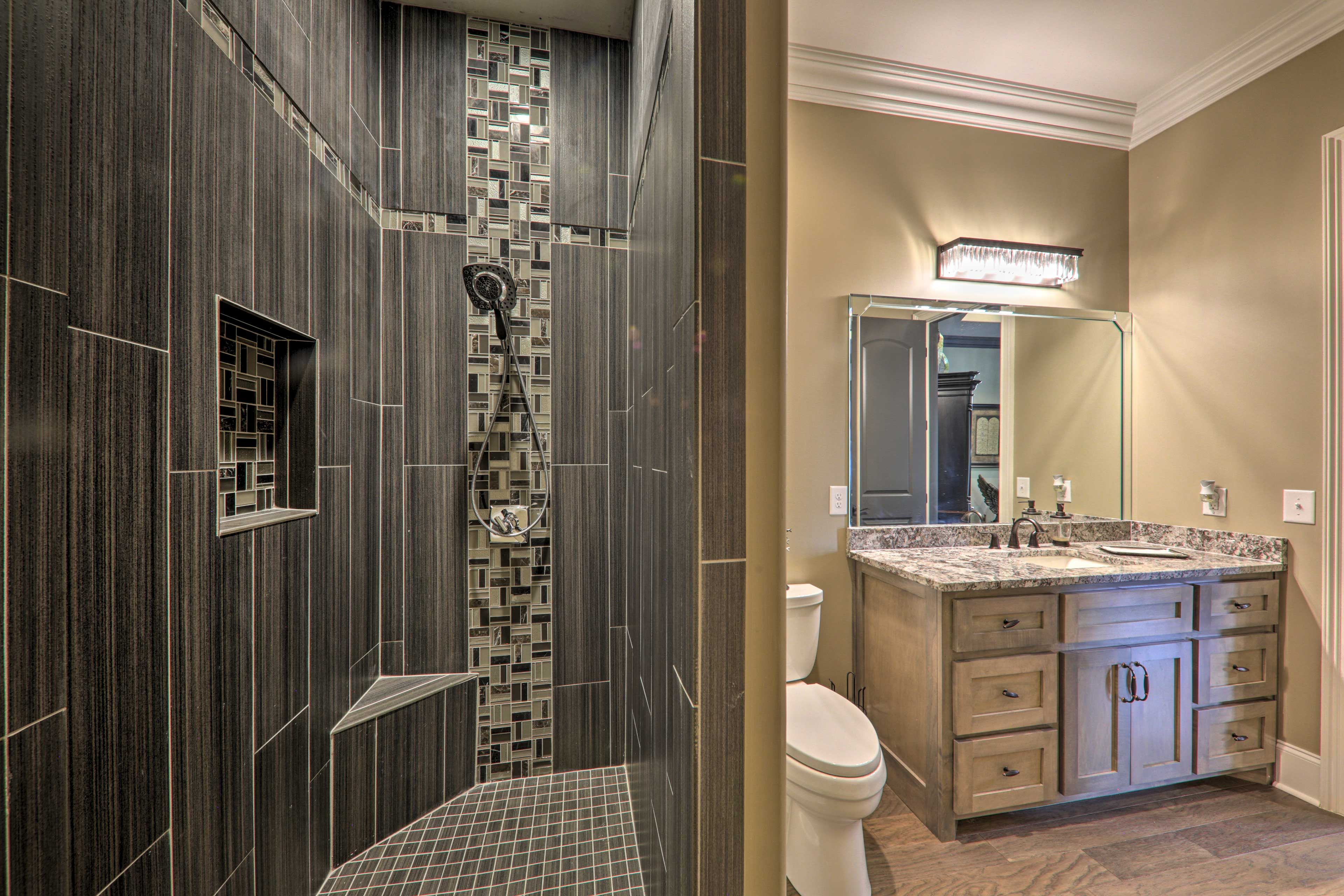 En-Suite Bathroom