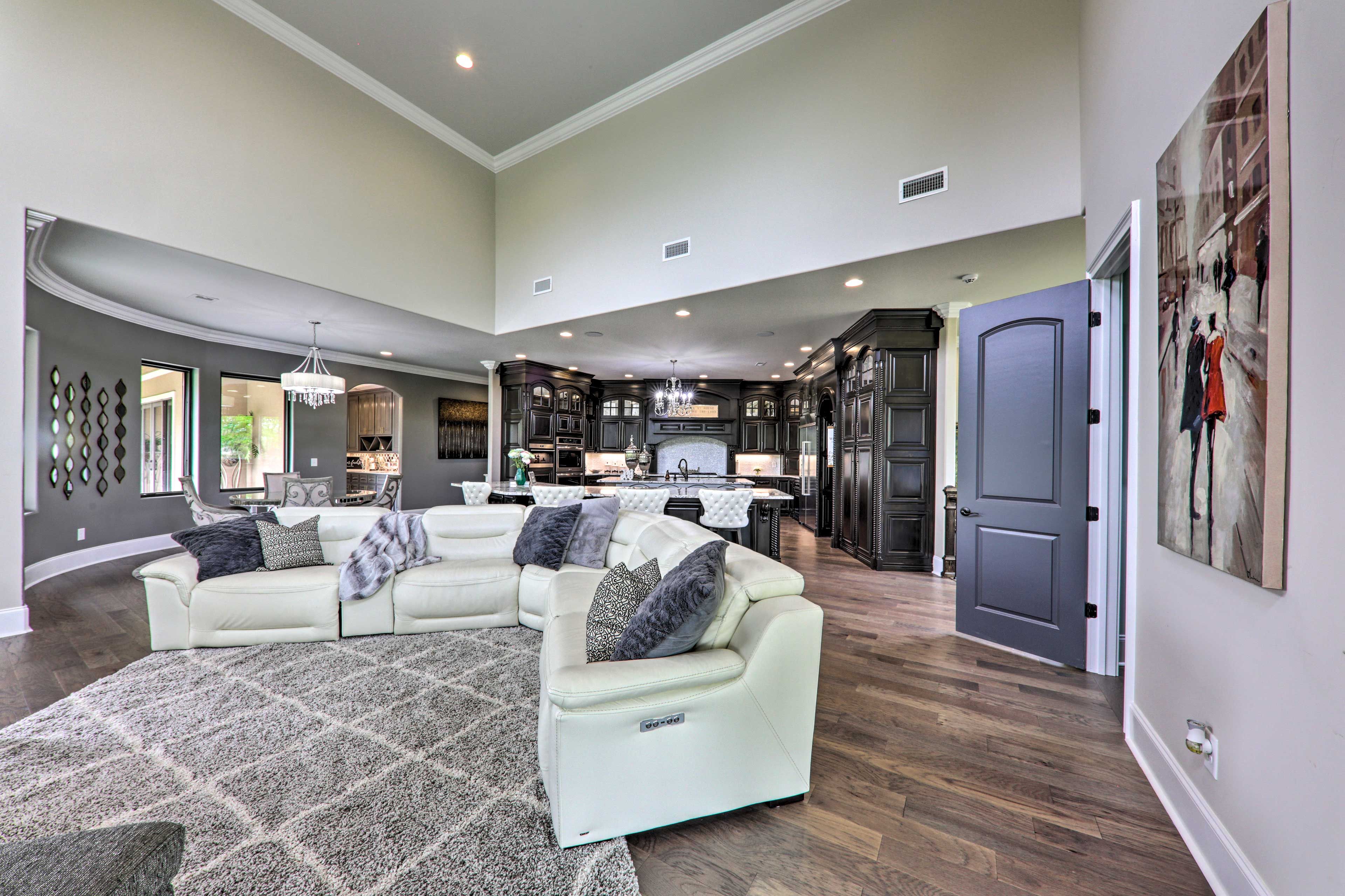 Living Room | Main Level | Sleeper Sofa