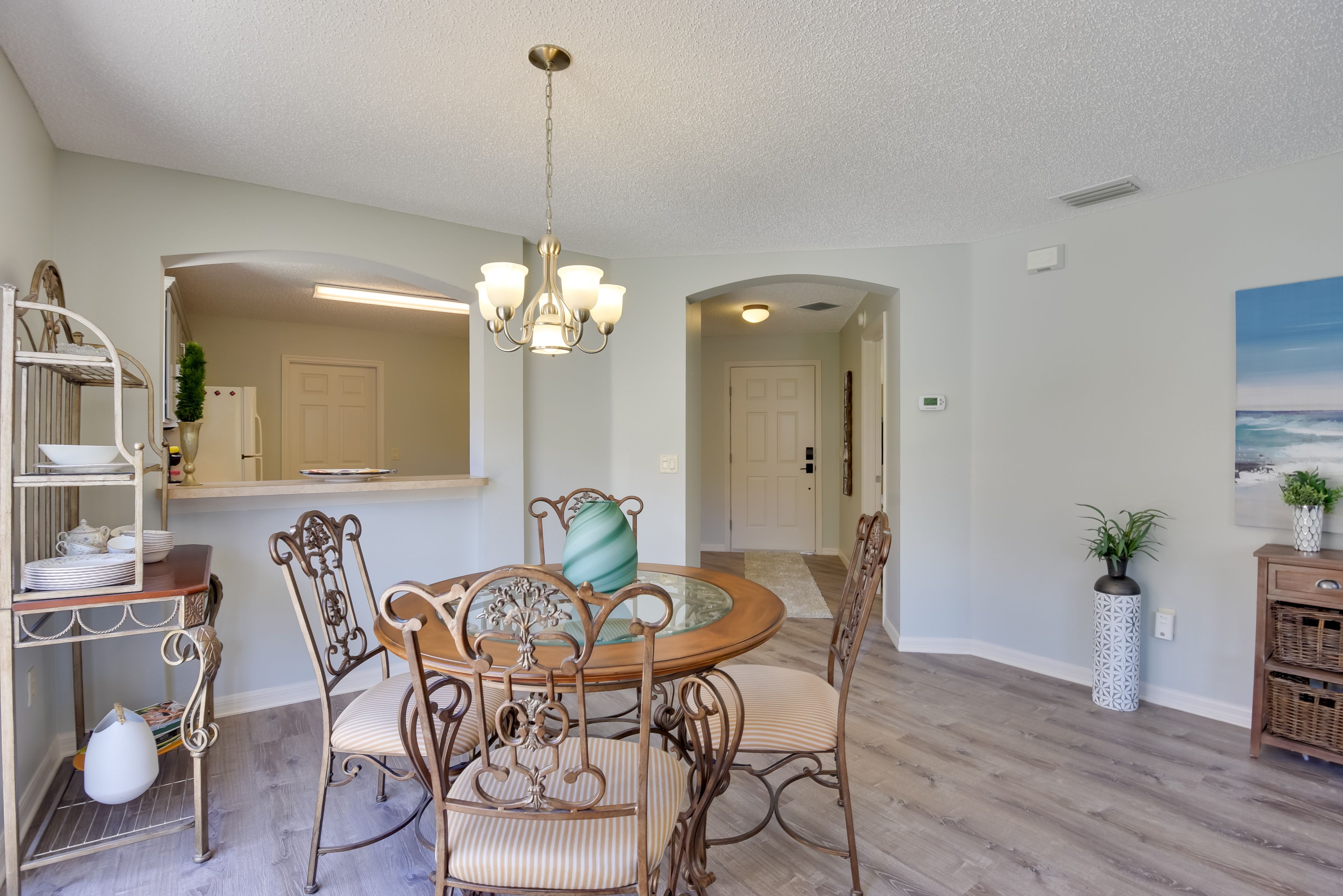 Dining Space | Dishware & Flatware