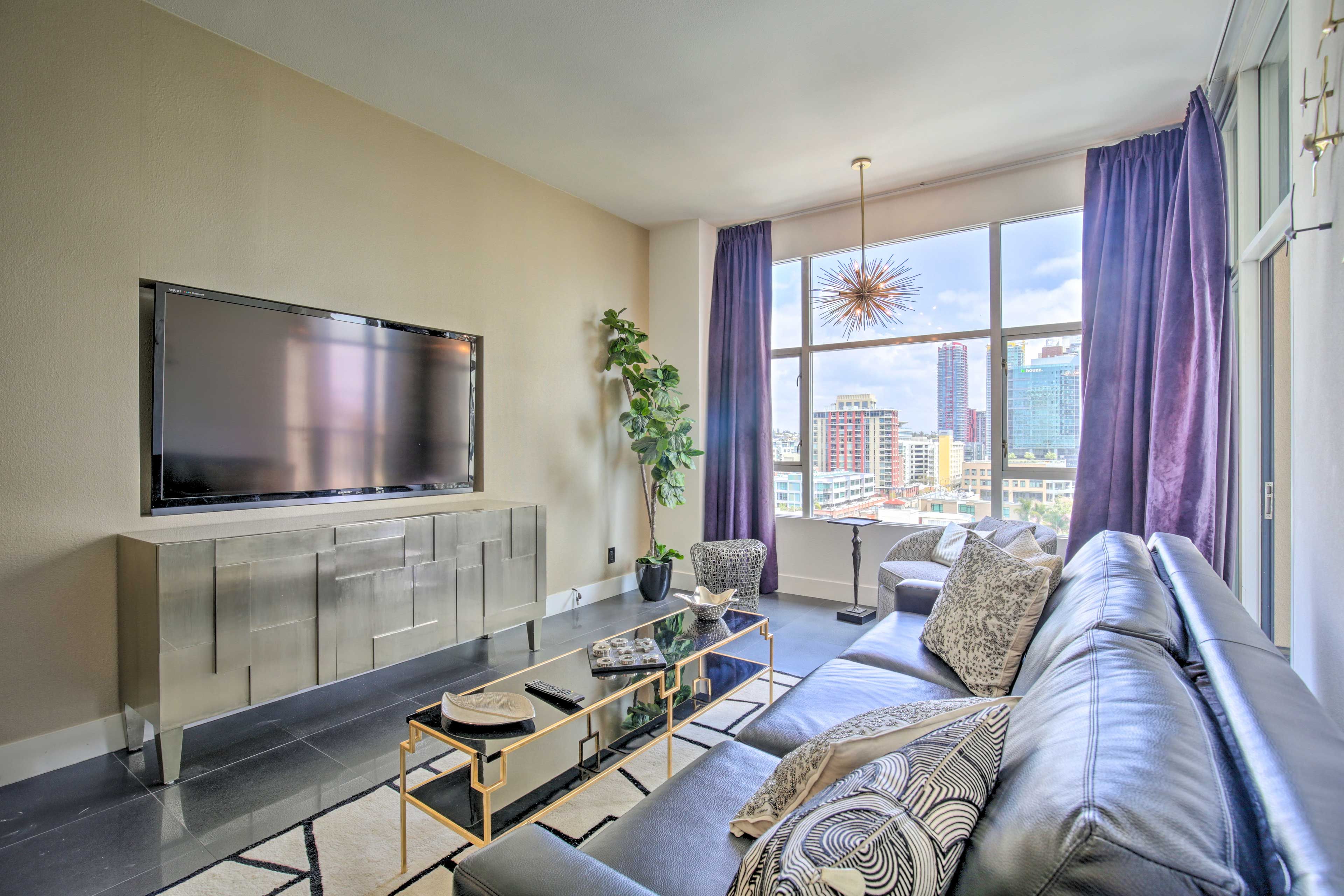 San Diego Vacation Rental | 1BR | 1BA | 661 Sq Ft | 11th-Story Condo