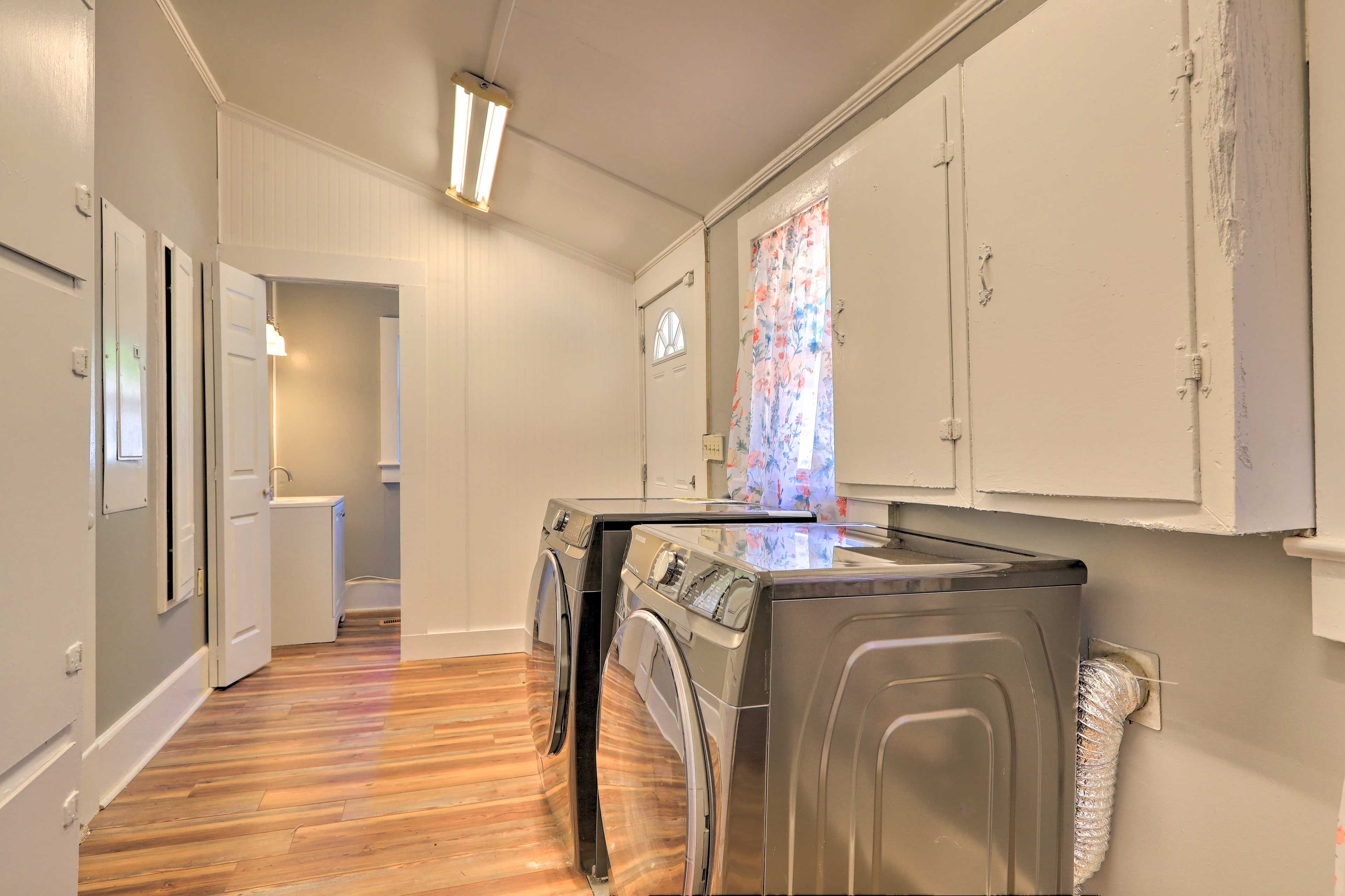 Laundry Area | Washer/Dryer