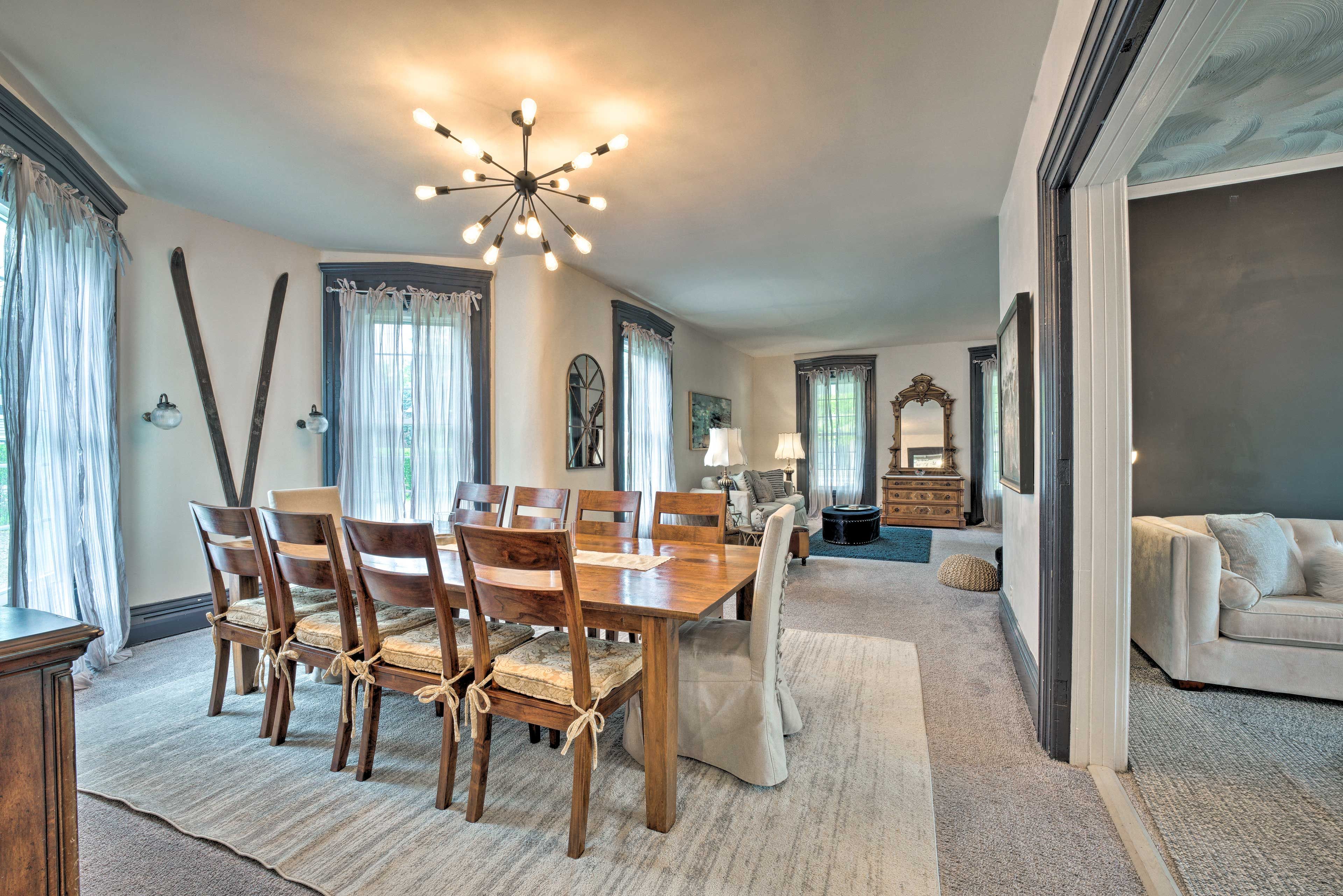 Dining Area | 1st Floor