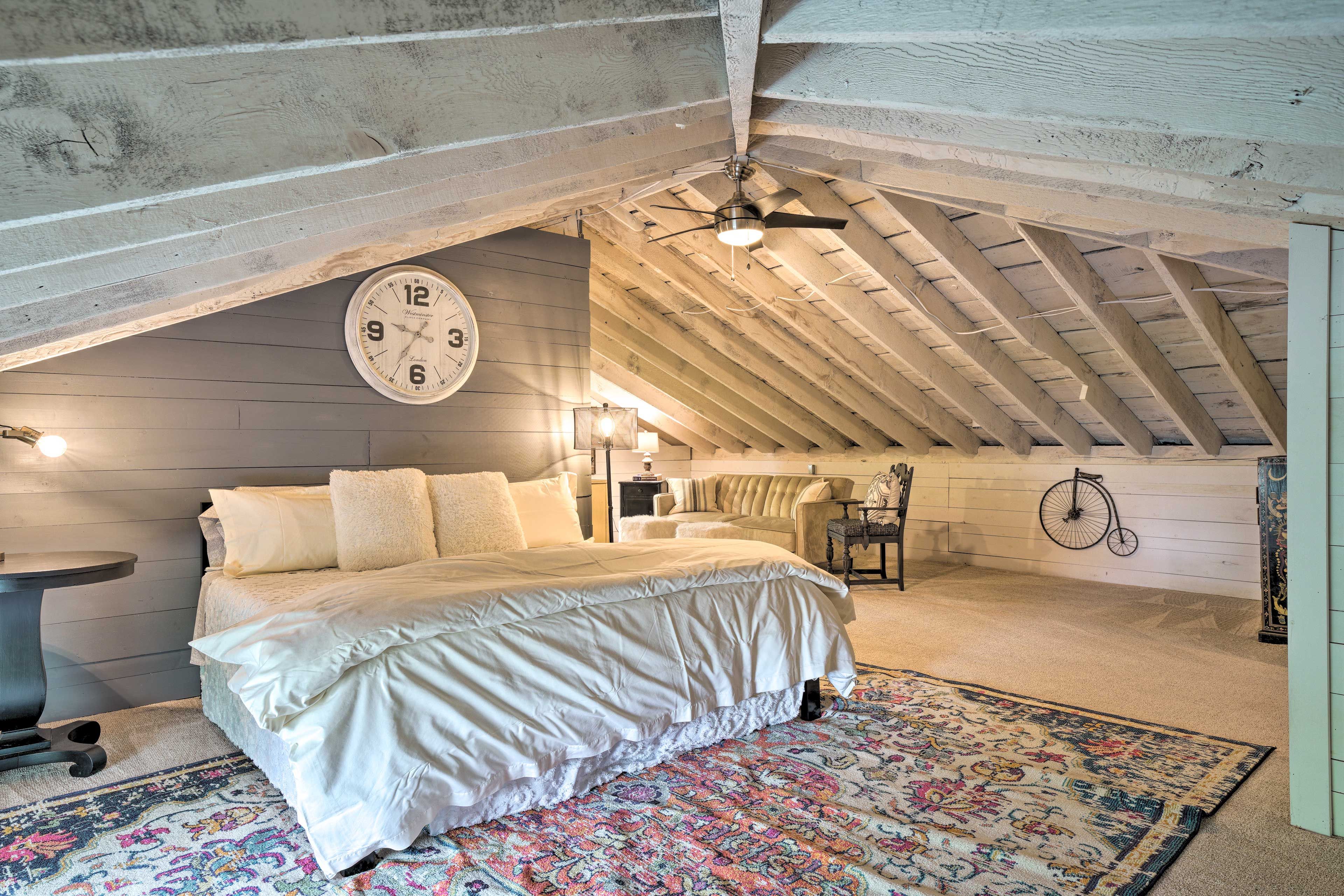Bedroom 1 (Suite)