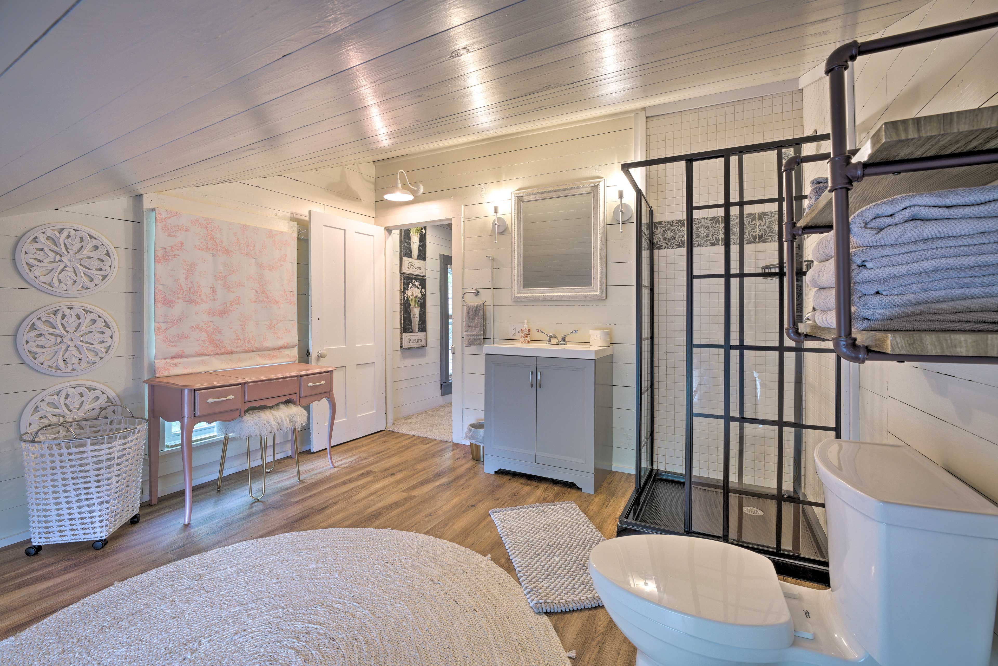 En-Suite Bath