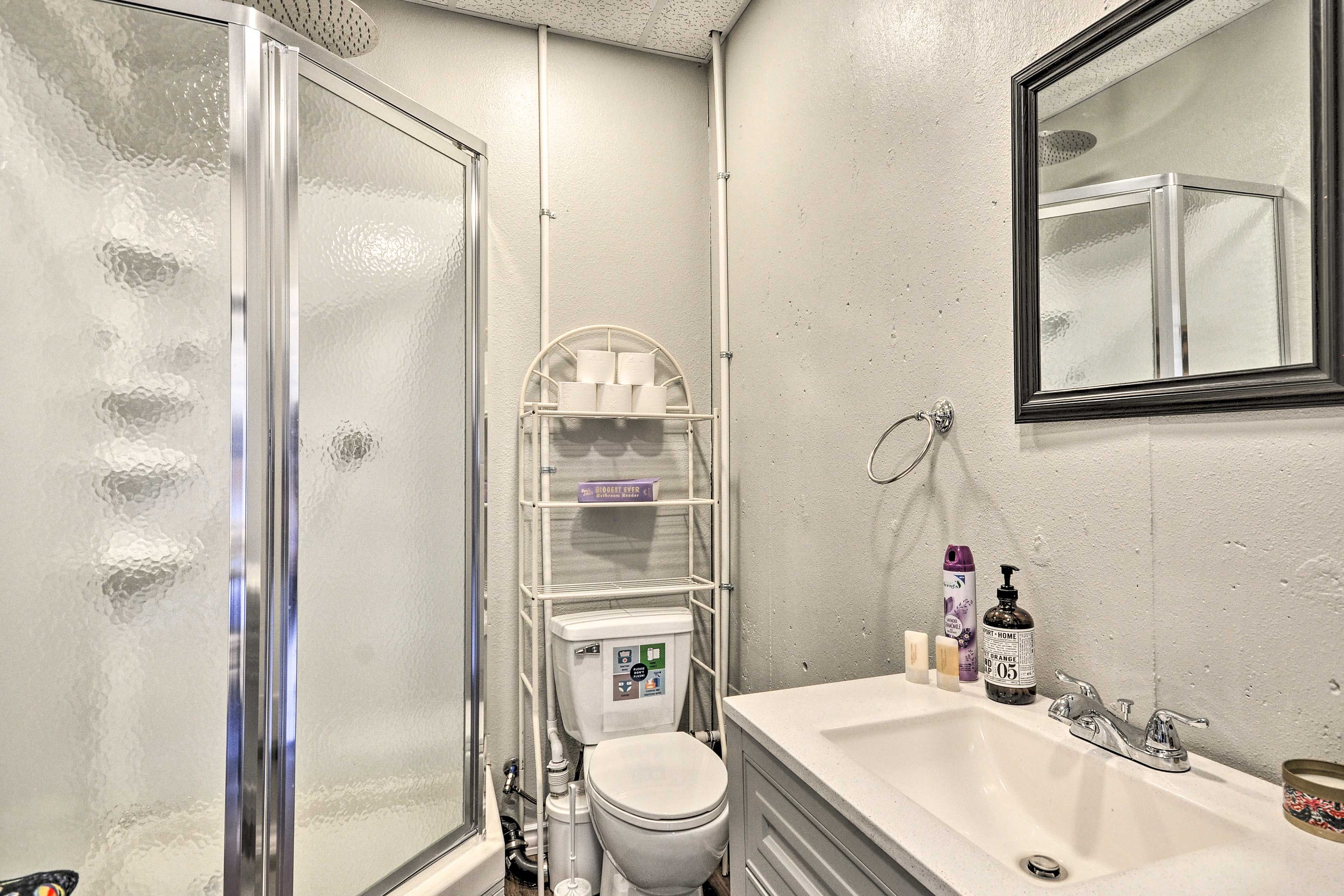 Full Bathroom | Walk-In Shower | Complimentary Toiletries