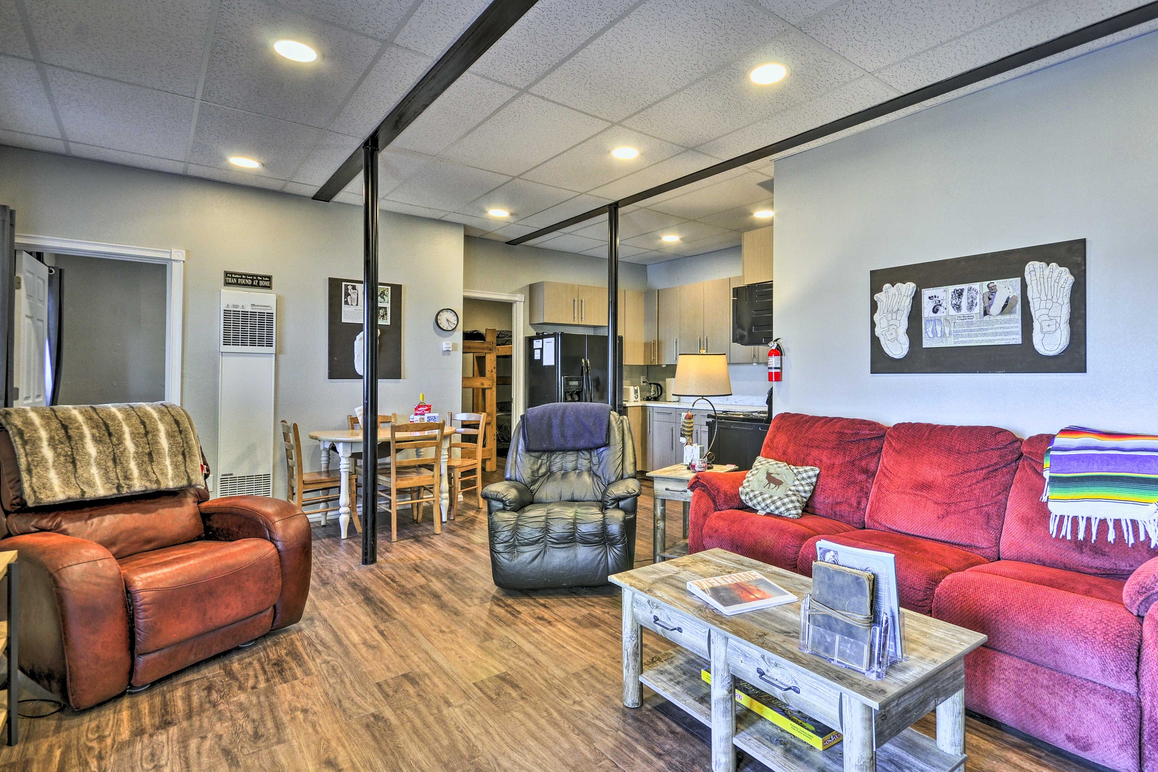 Living Room | Reclining Chairs