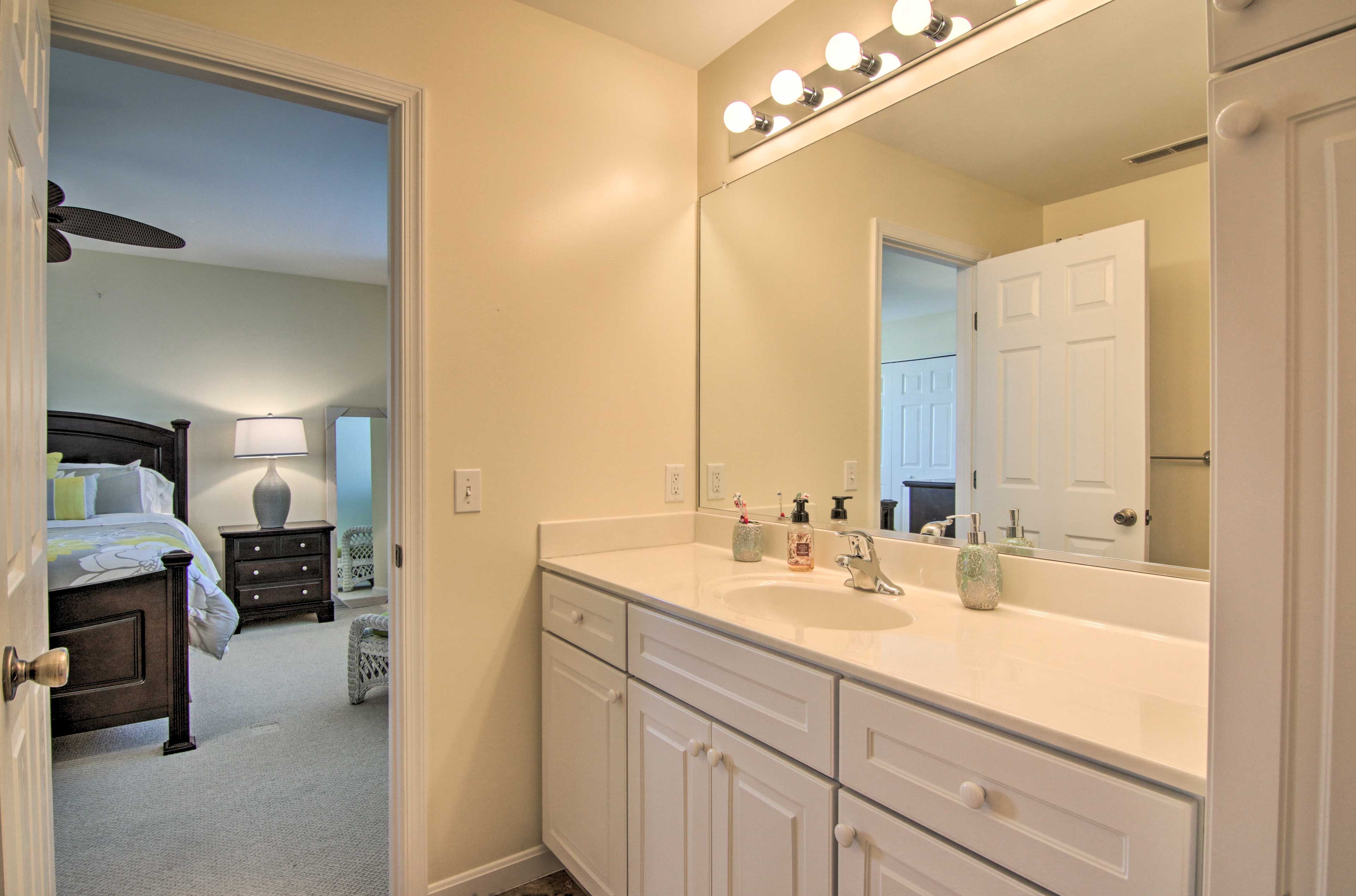 Full Bathroom