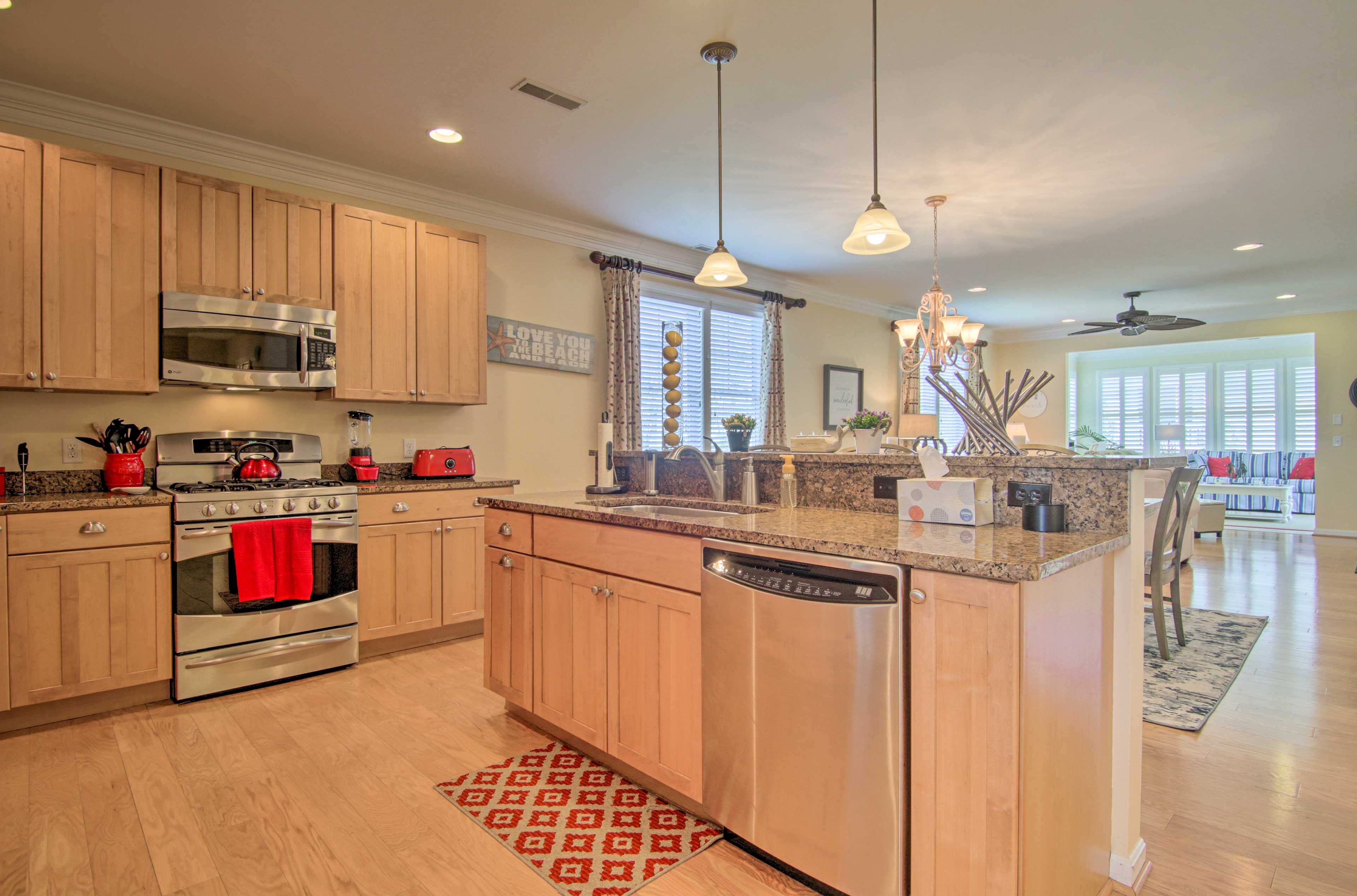Fully Equipped Kitchen | Cooking Basics | Spices Provided | Coffee Maker