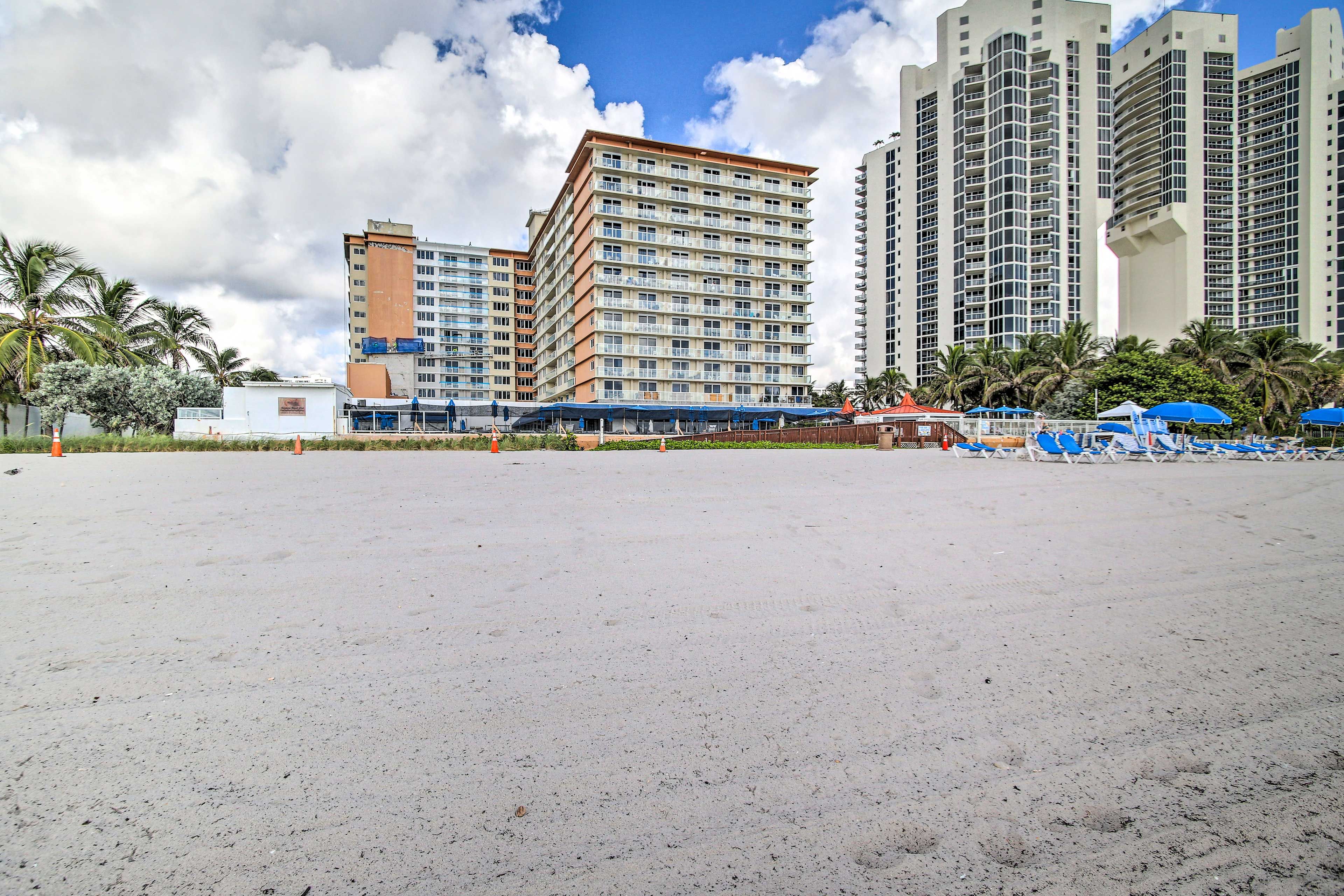 Parking | Community Valet (1 Vehicle, $25/night, Paid On-Site)