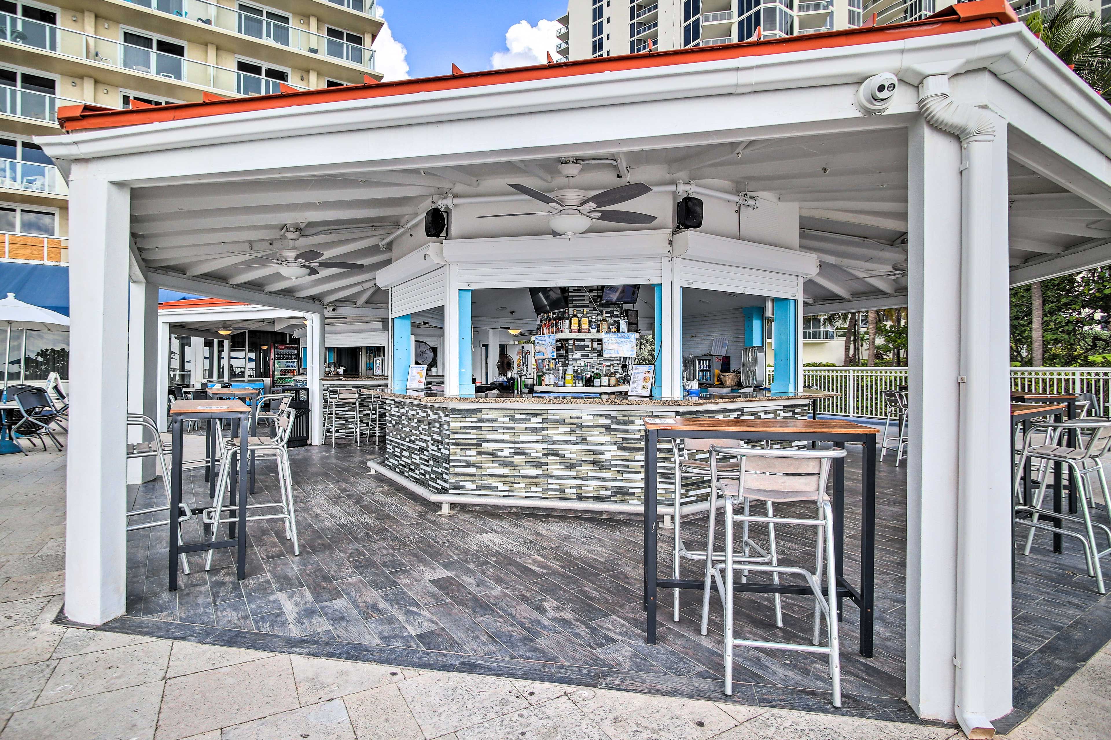Resort Bar