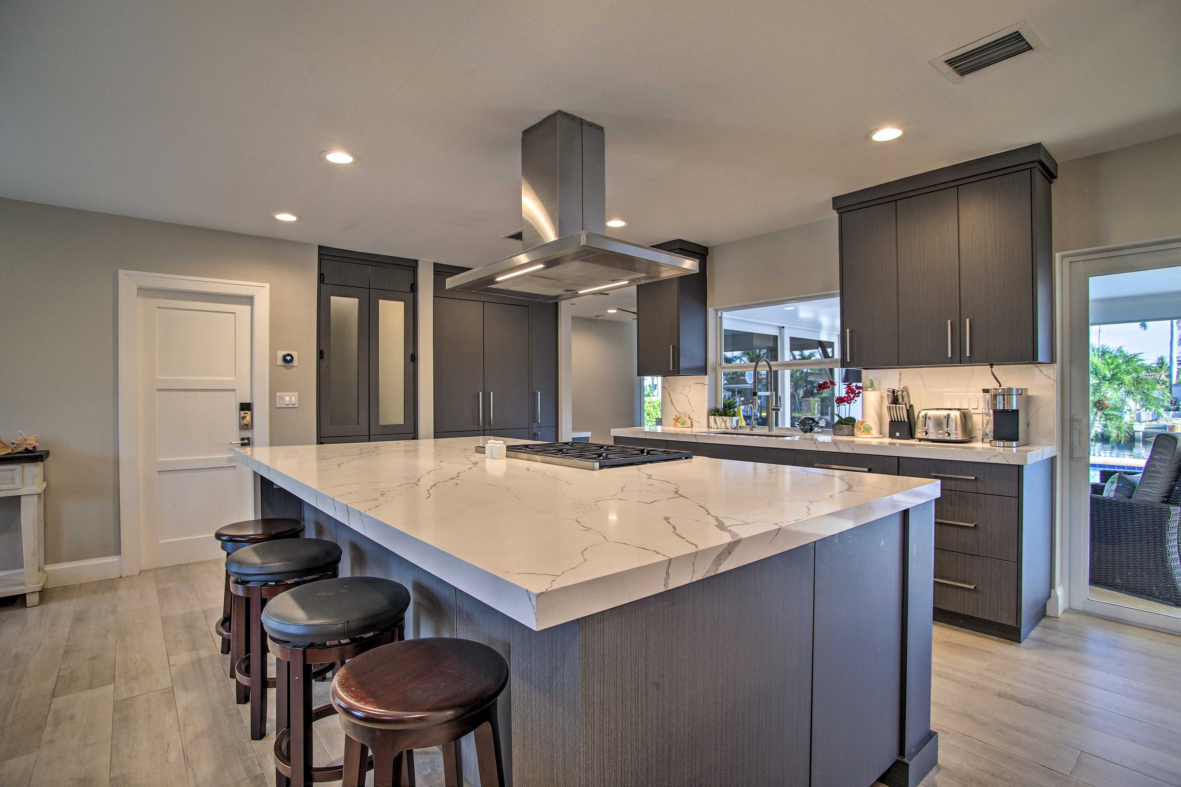 Gourmet Kitchen | Fully Equipped