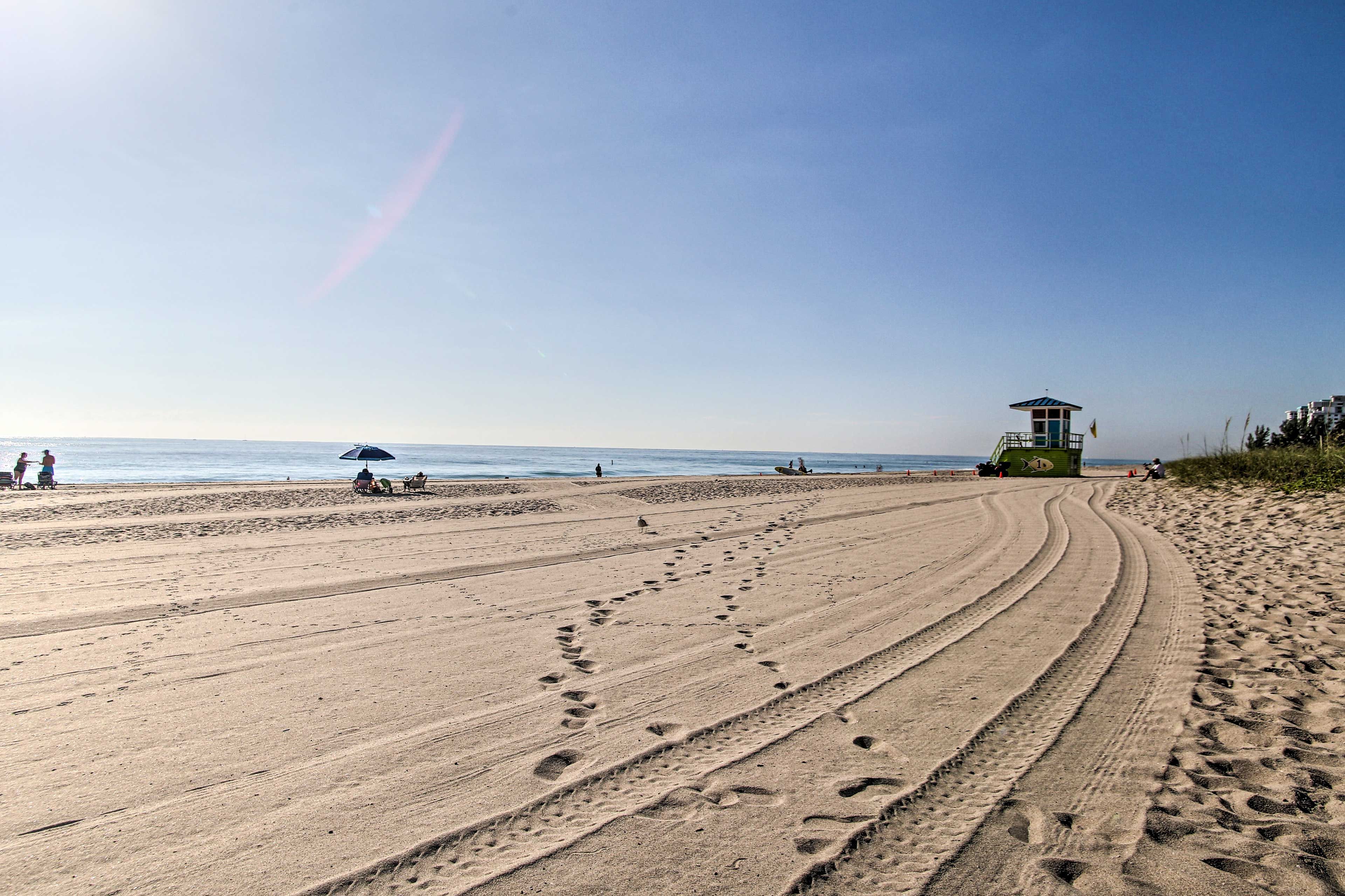 Nearby Beaches