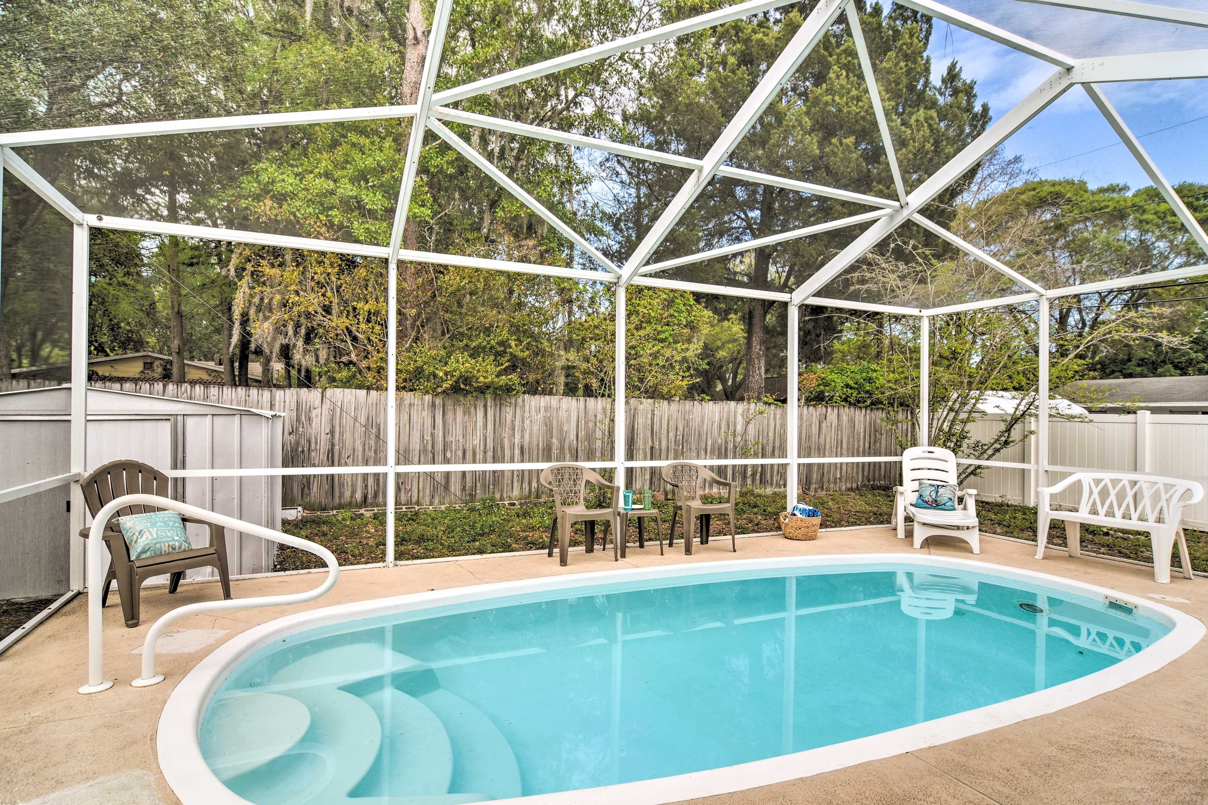 Private Backyard | Pool Depth 3' - 5'
