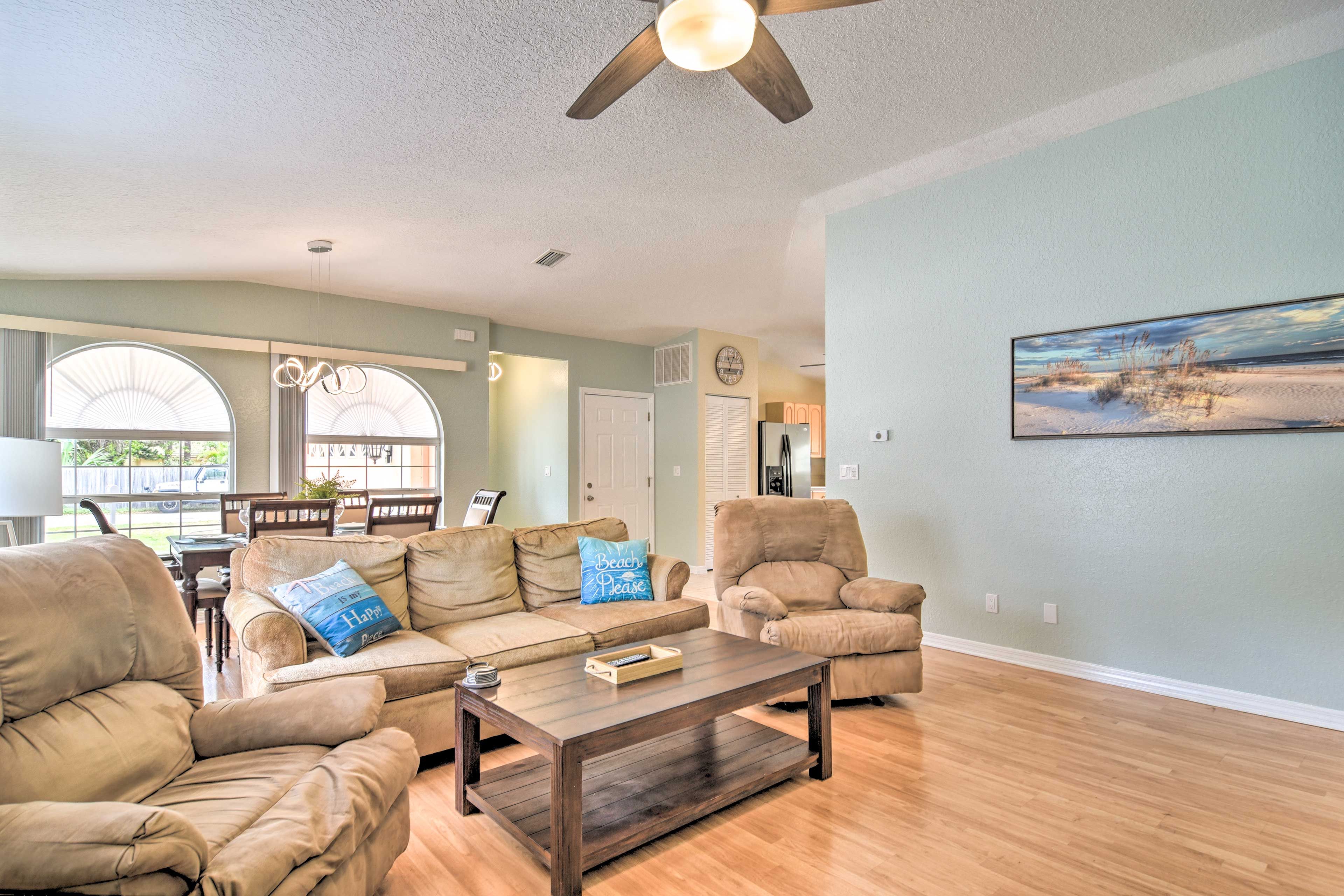 Living Room | Central A/C | Recently Renovated