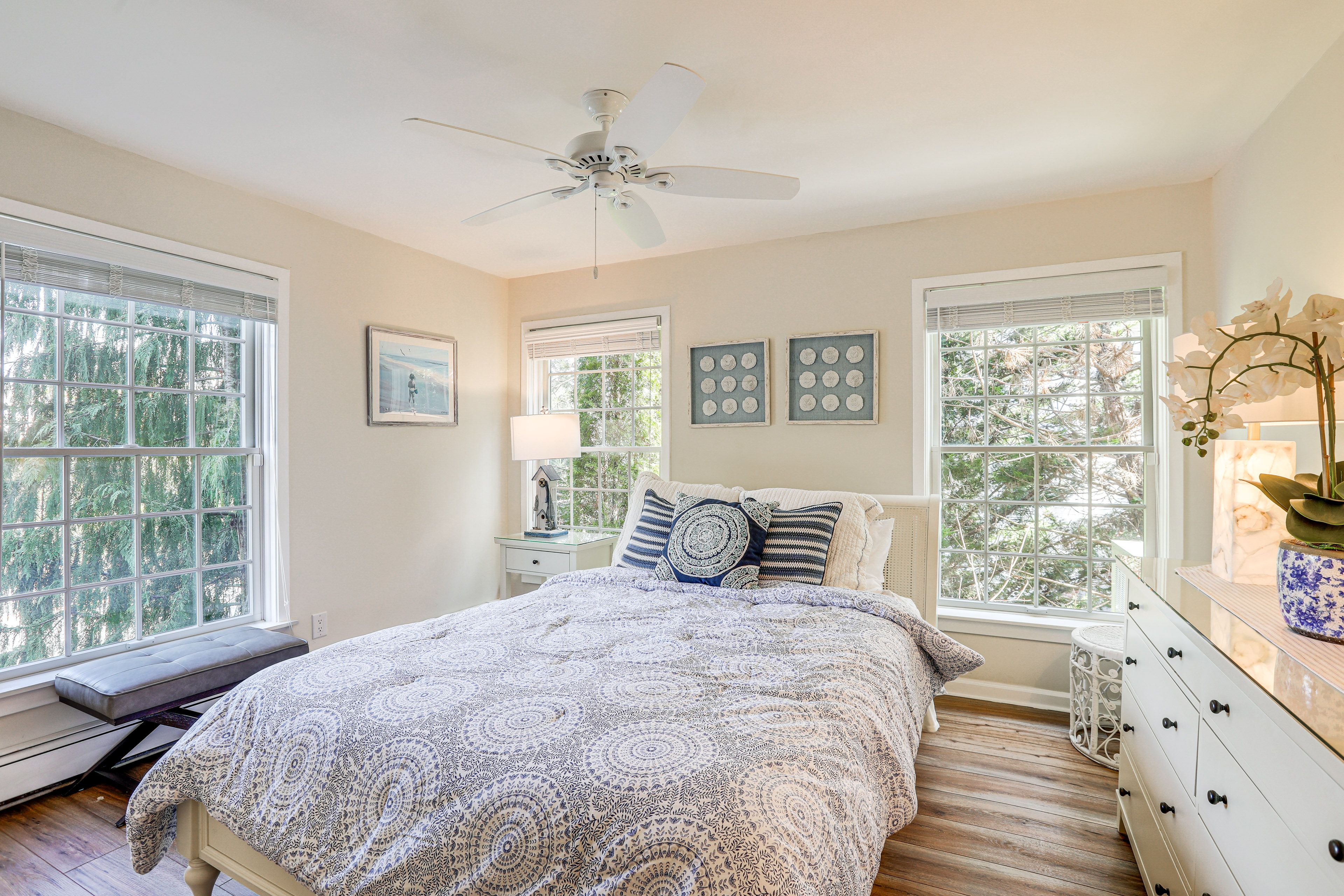 Bedroom 2 | Queen Bed | 1st Floor
