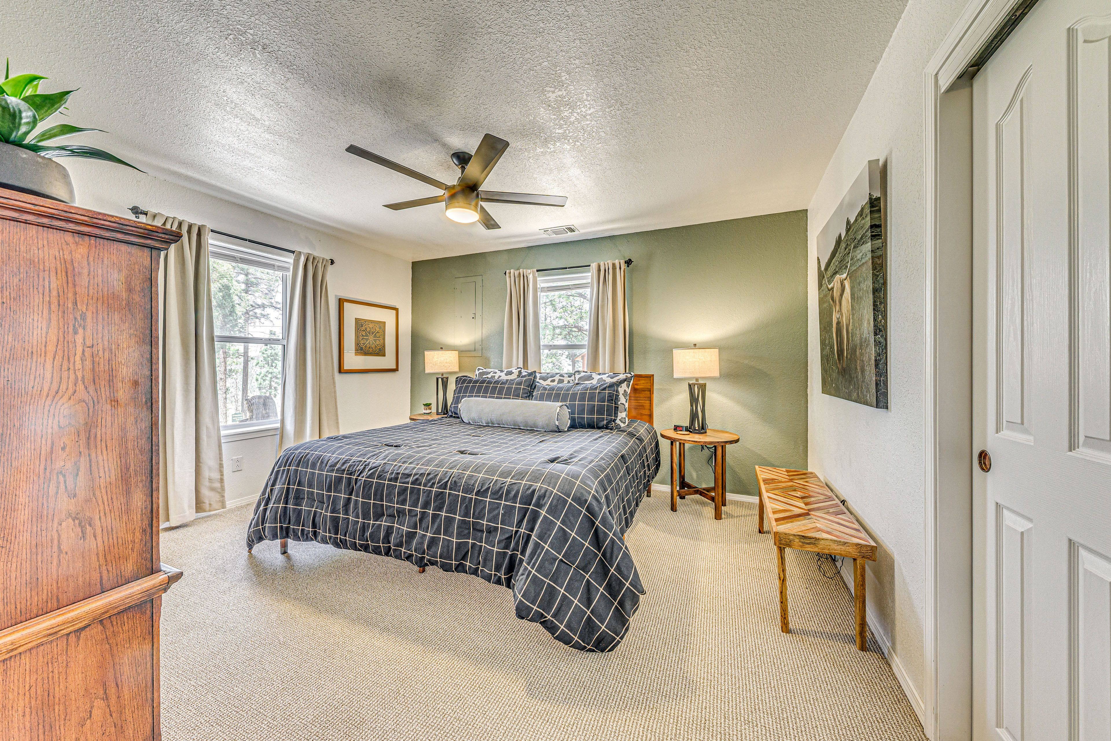 Bedroom 1 | King Bed | Linens Provided