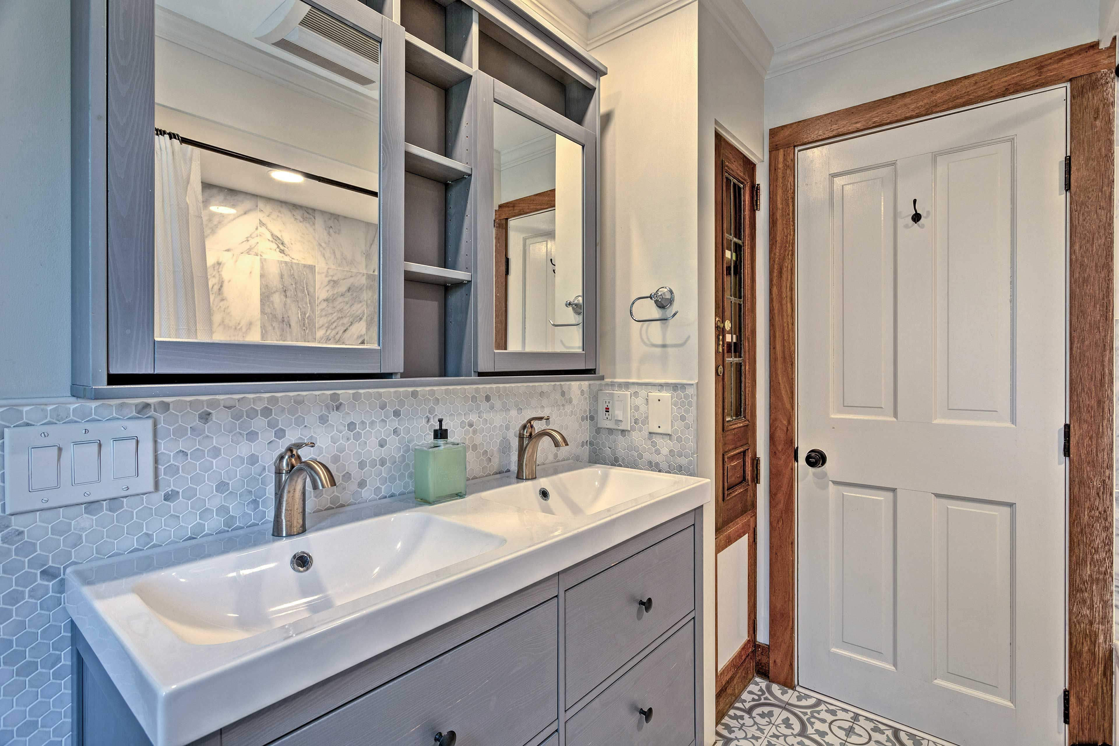 En-Suite Bathroom