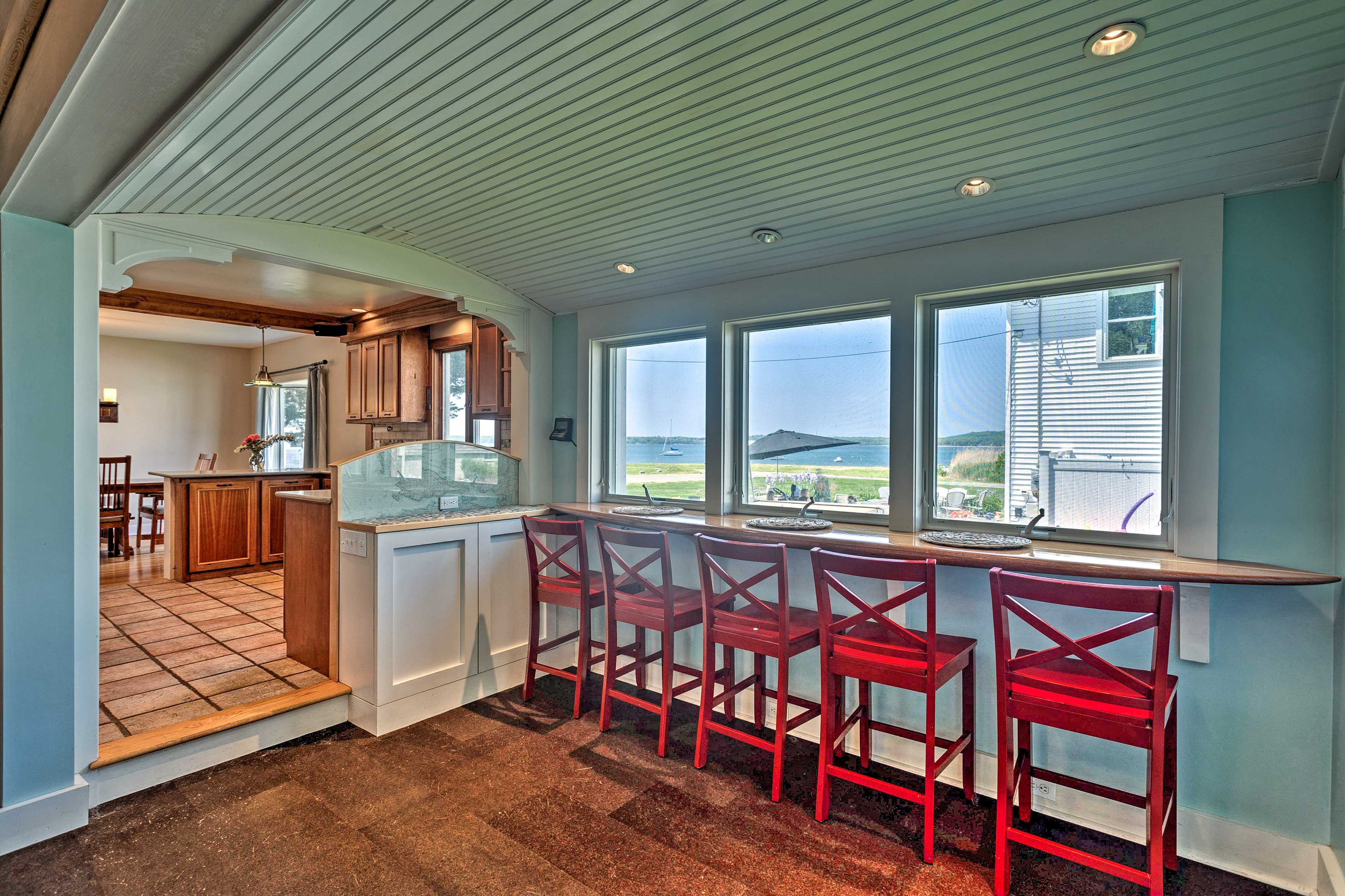 Breakfast Bar | Ocean Views