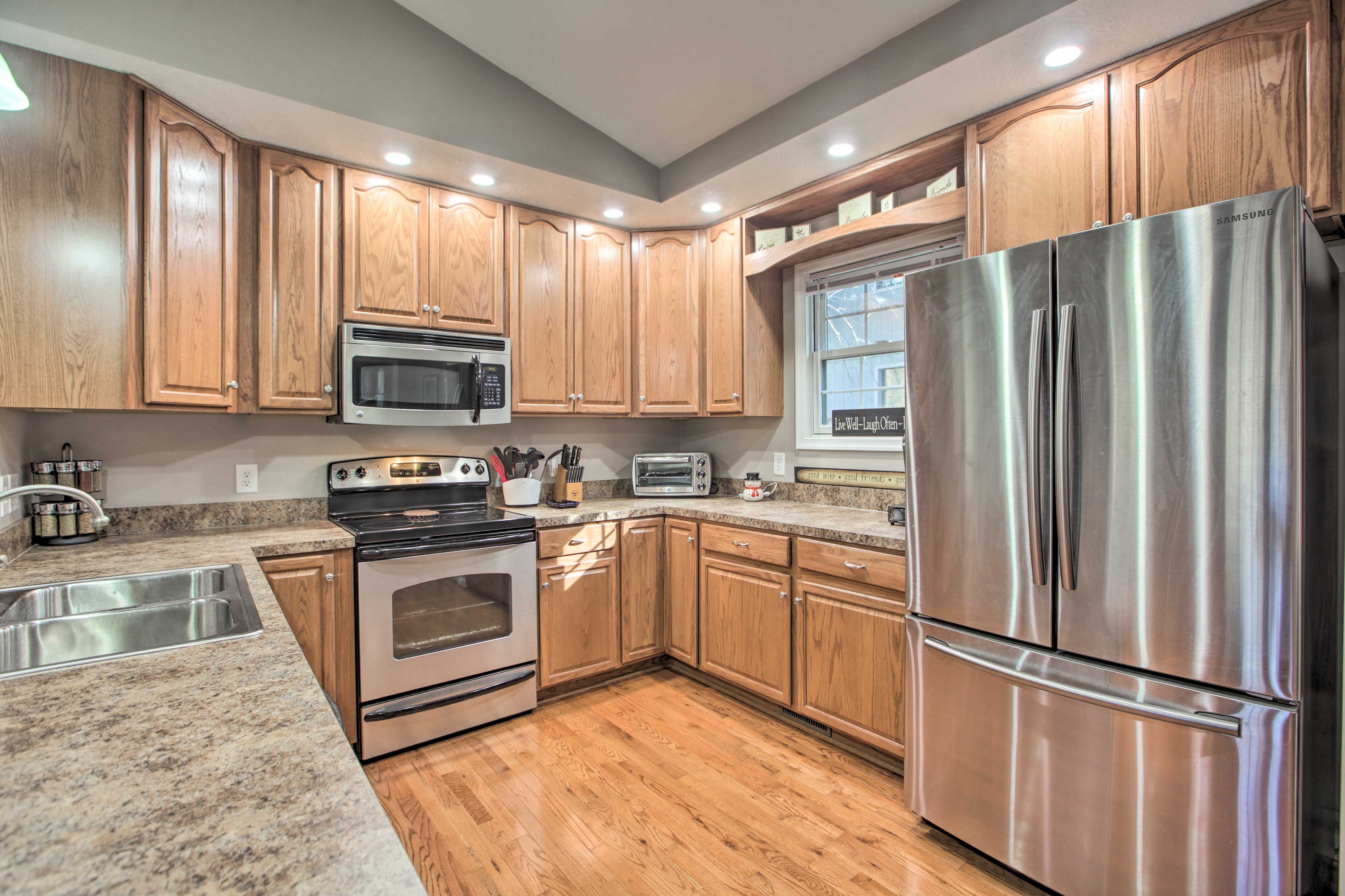 Kitchen | Fully Equipped