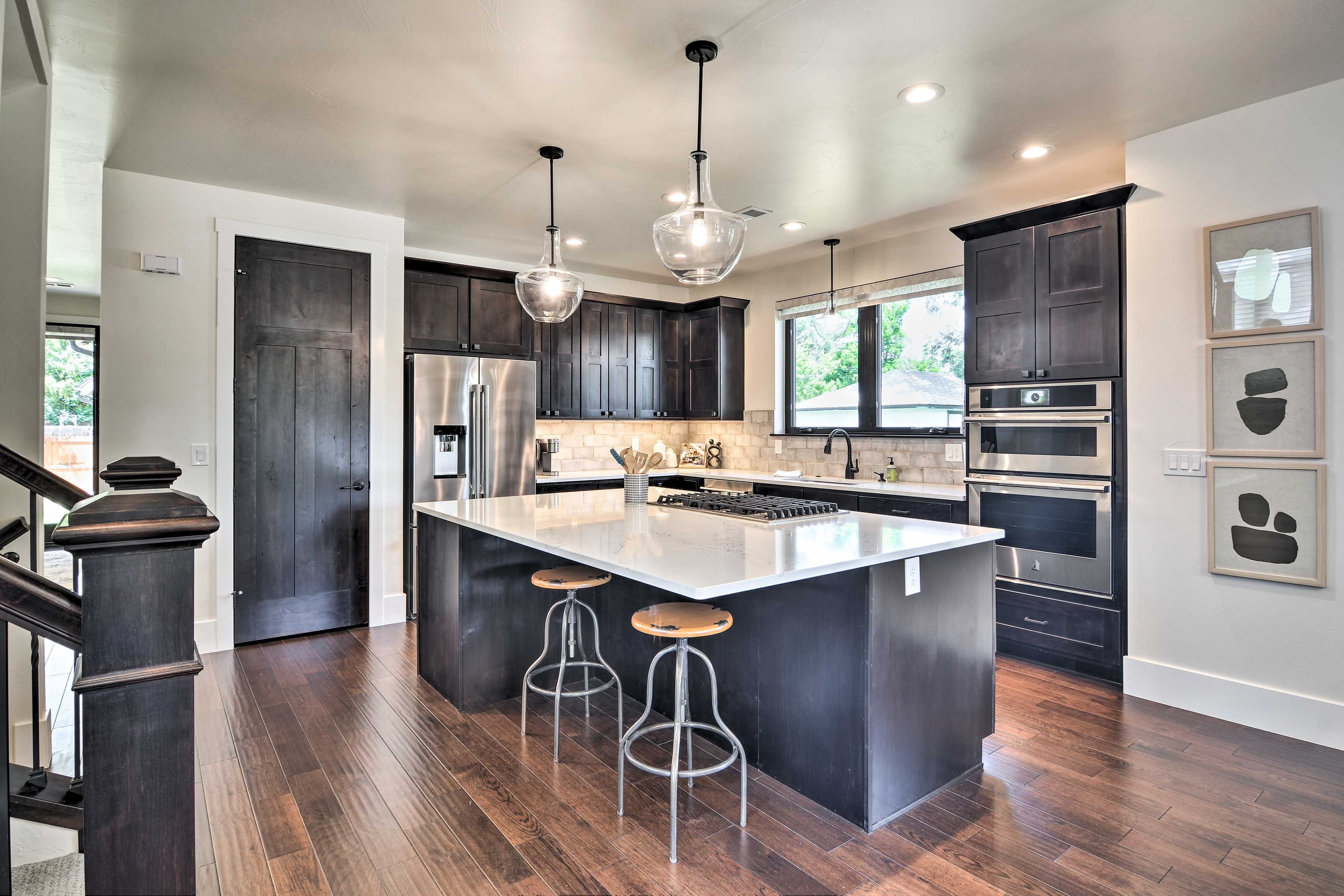 Kitchen | Fully Equipped