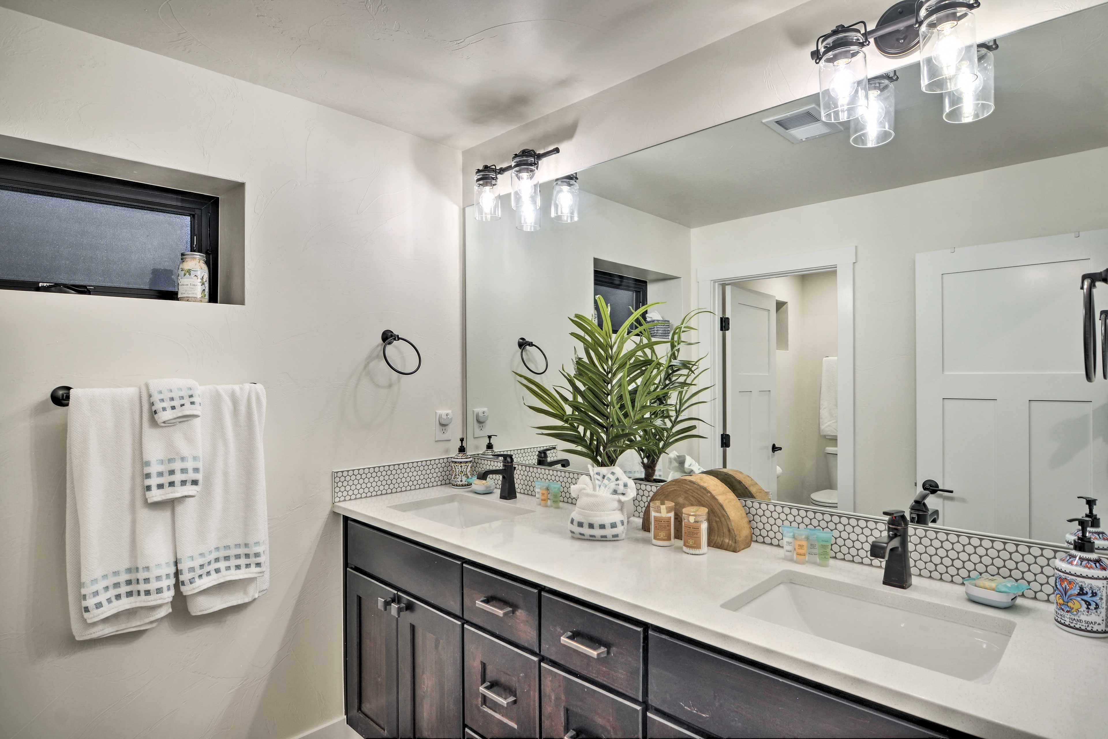 Full Bathroom | Basement