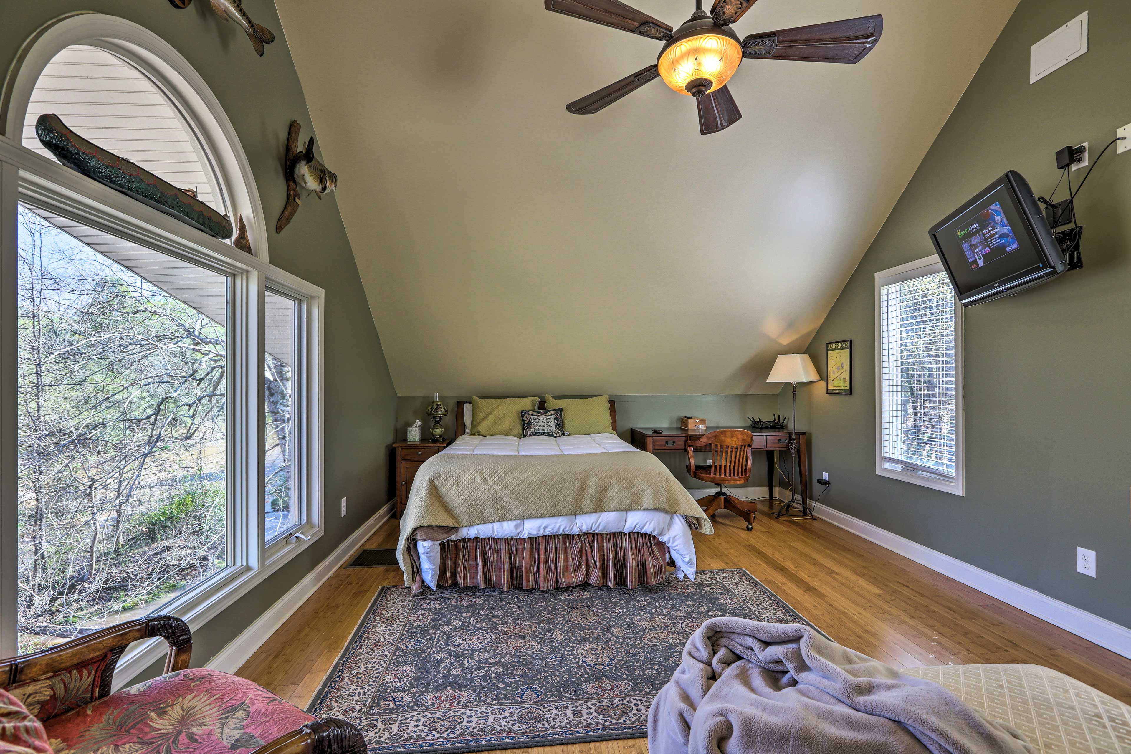 Bedroom | Smart TV w/ Cable | Laptop-Friendly Workspace