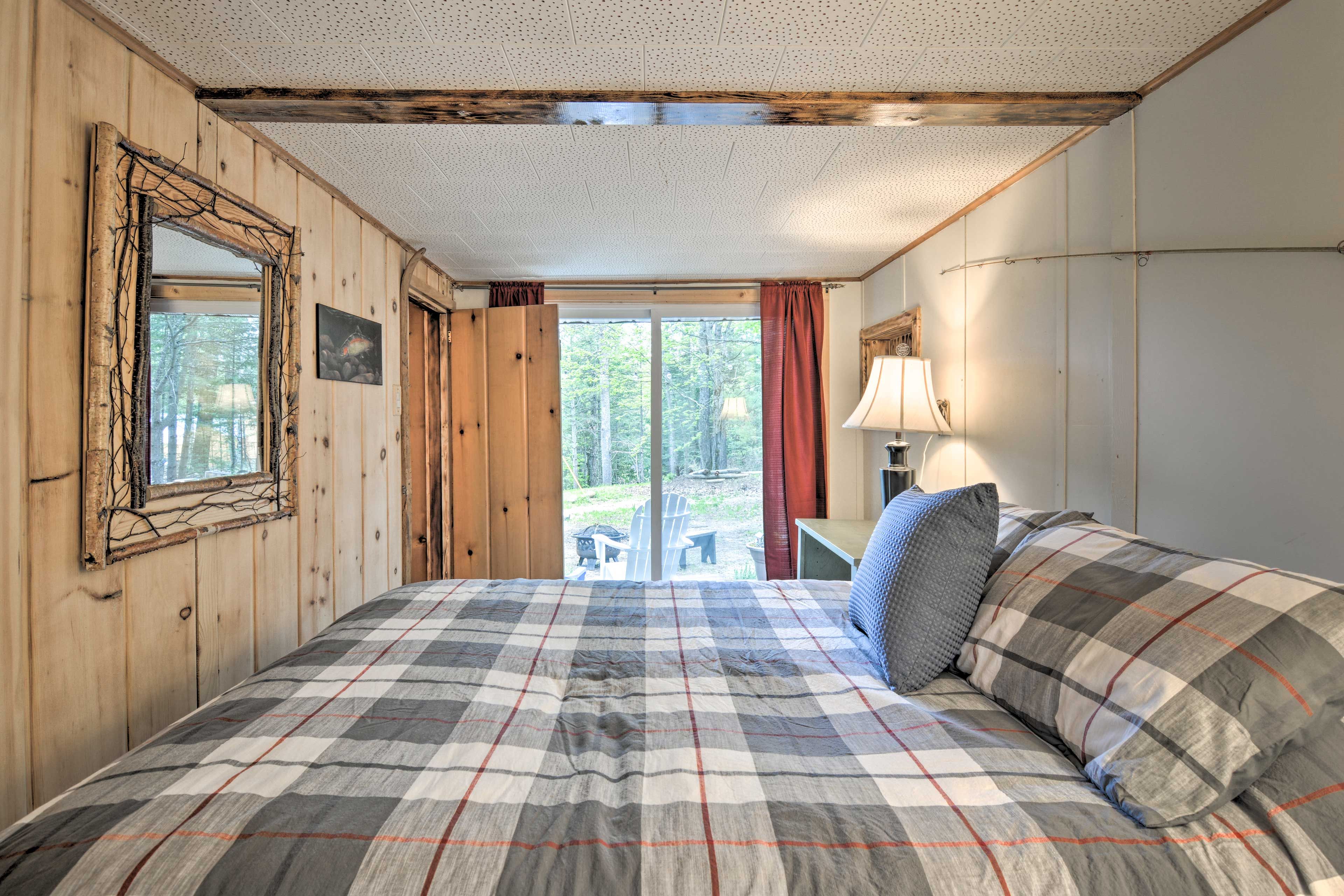 Bedroom 1 | Linens Provided