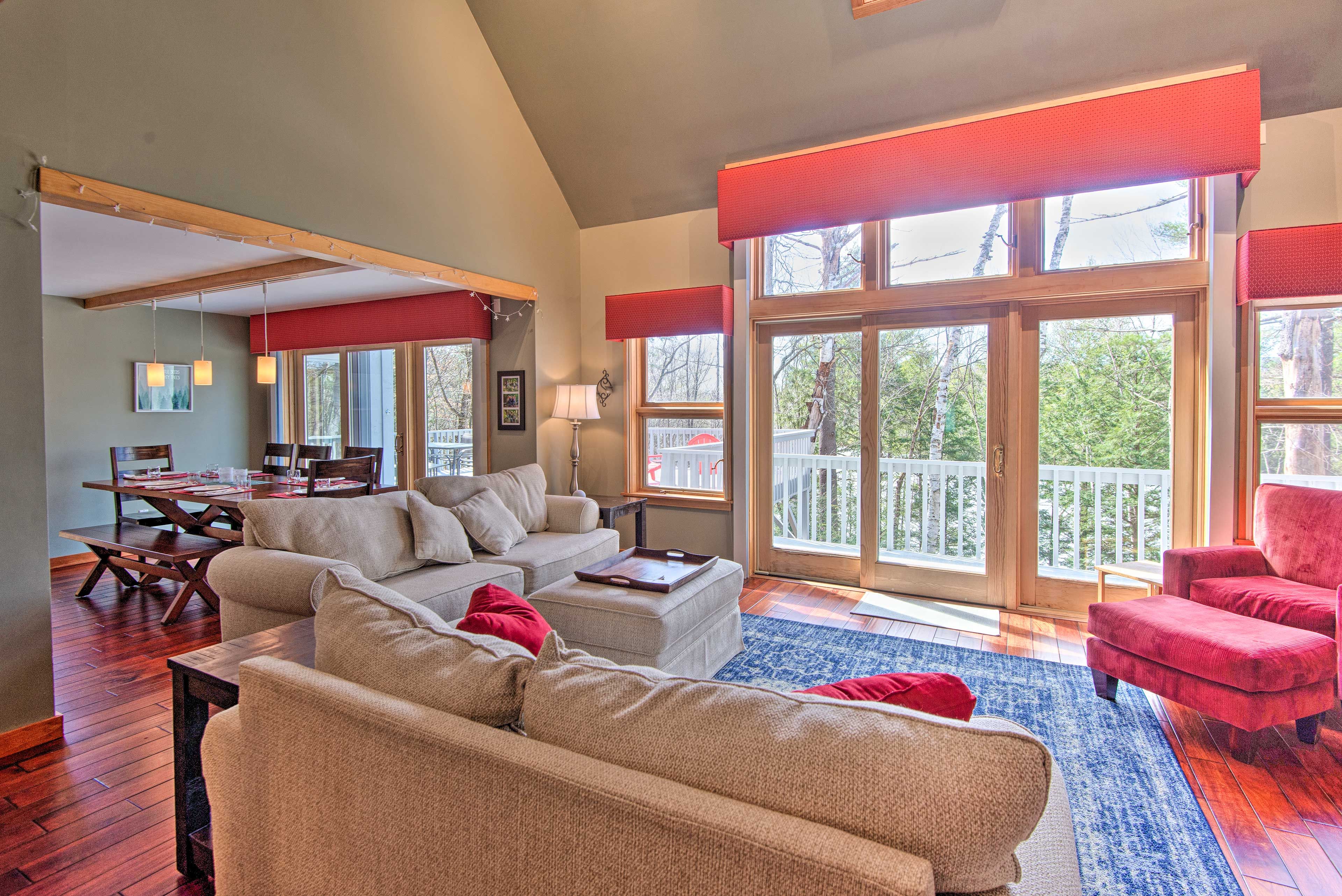Main Living Room | Steps Required To Access | Smart TV