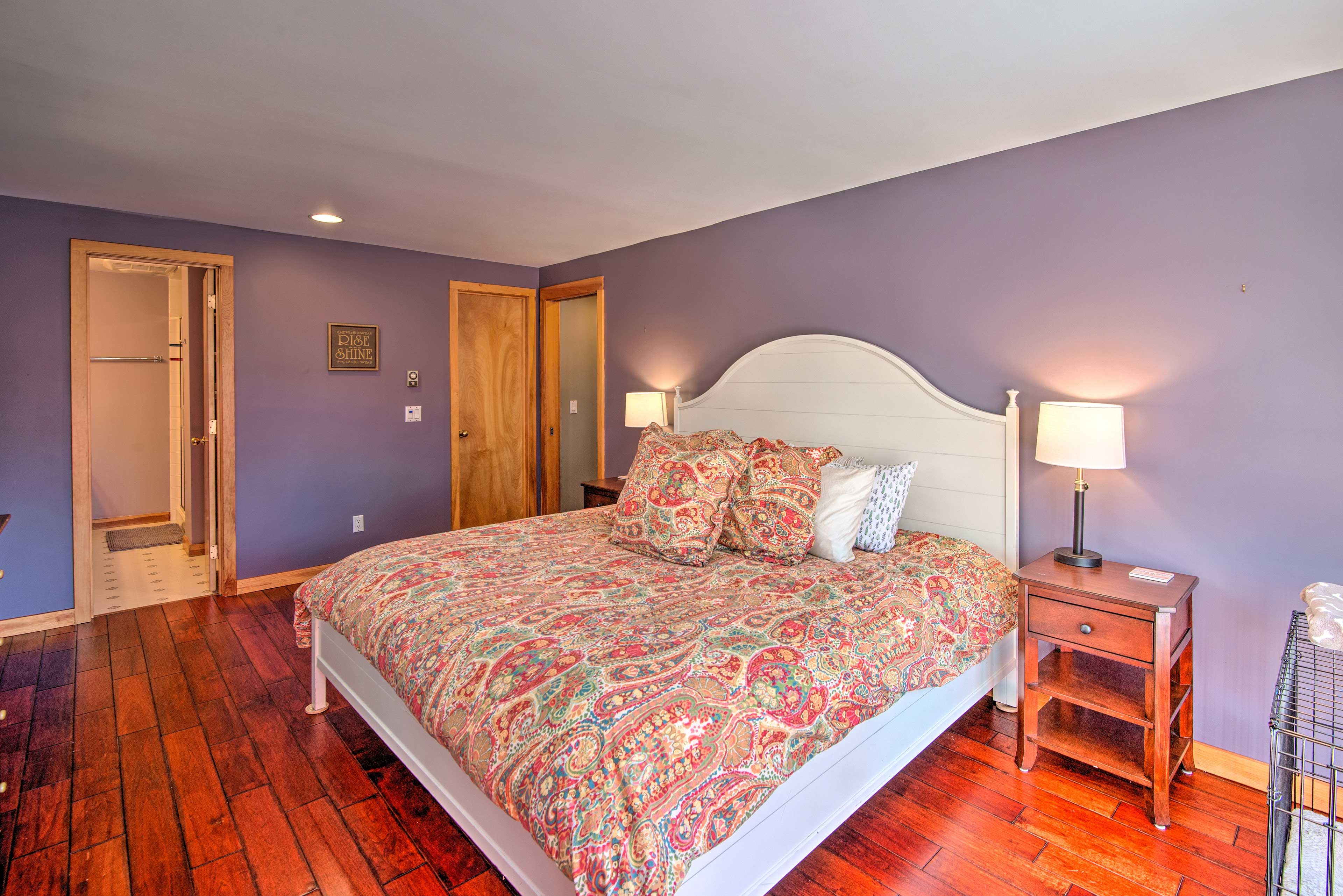 Bedroom 1 | Linens Provided