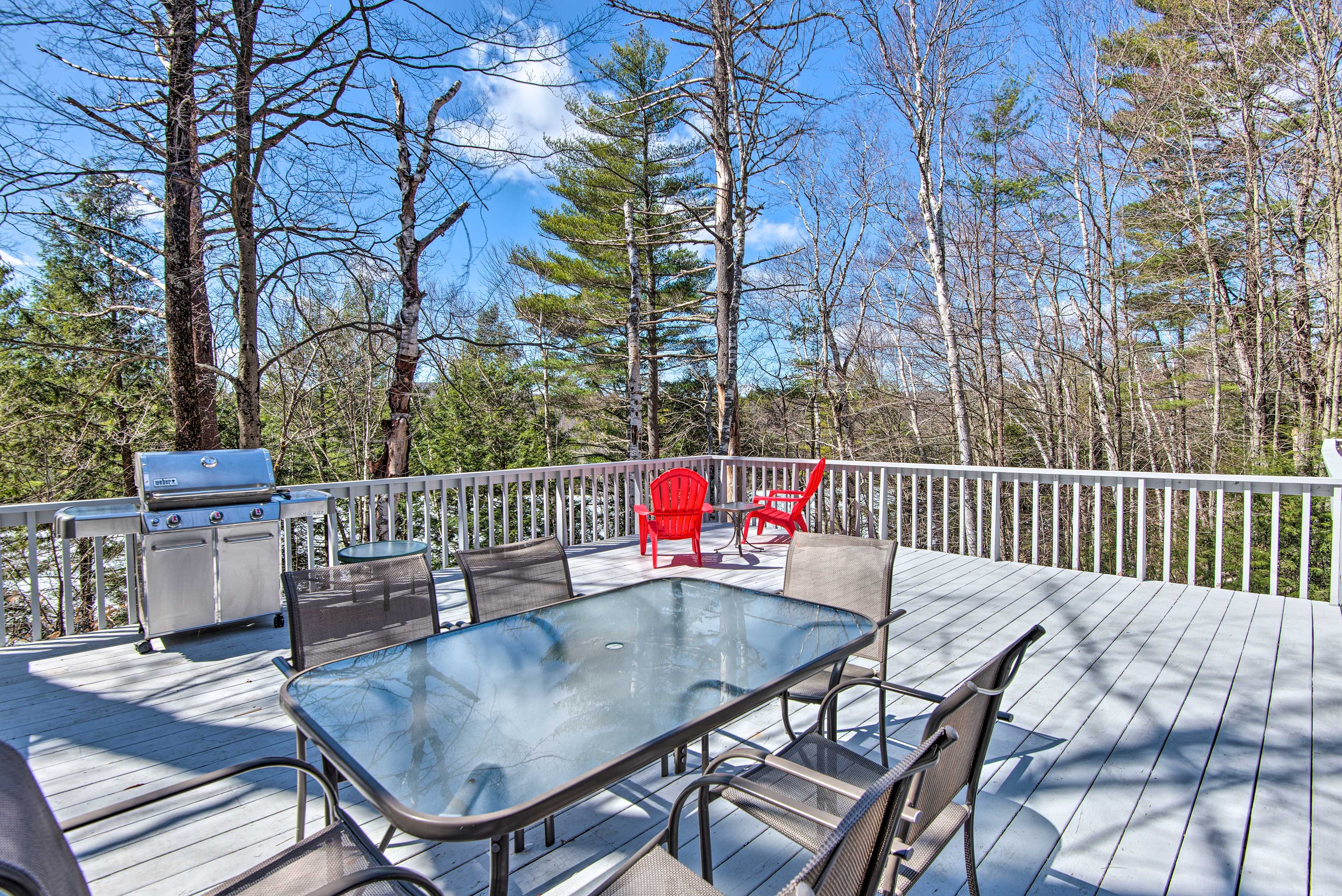 Private Deck | Gas Grill