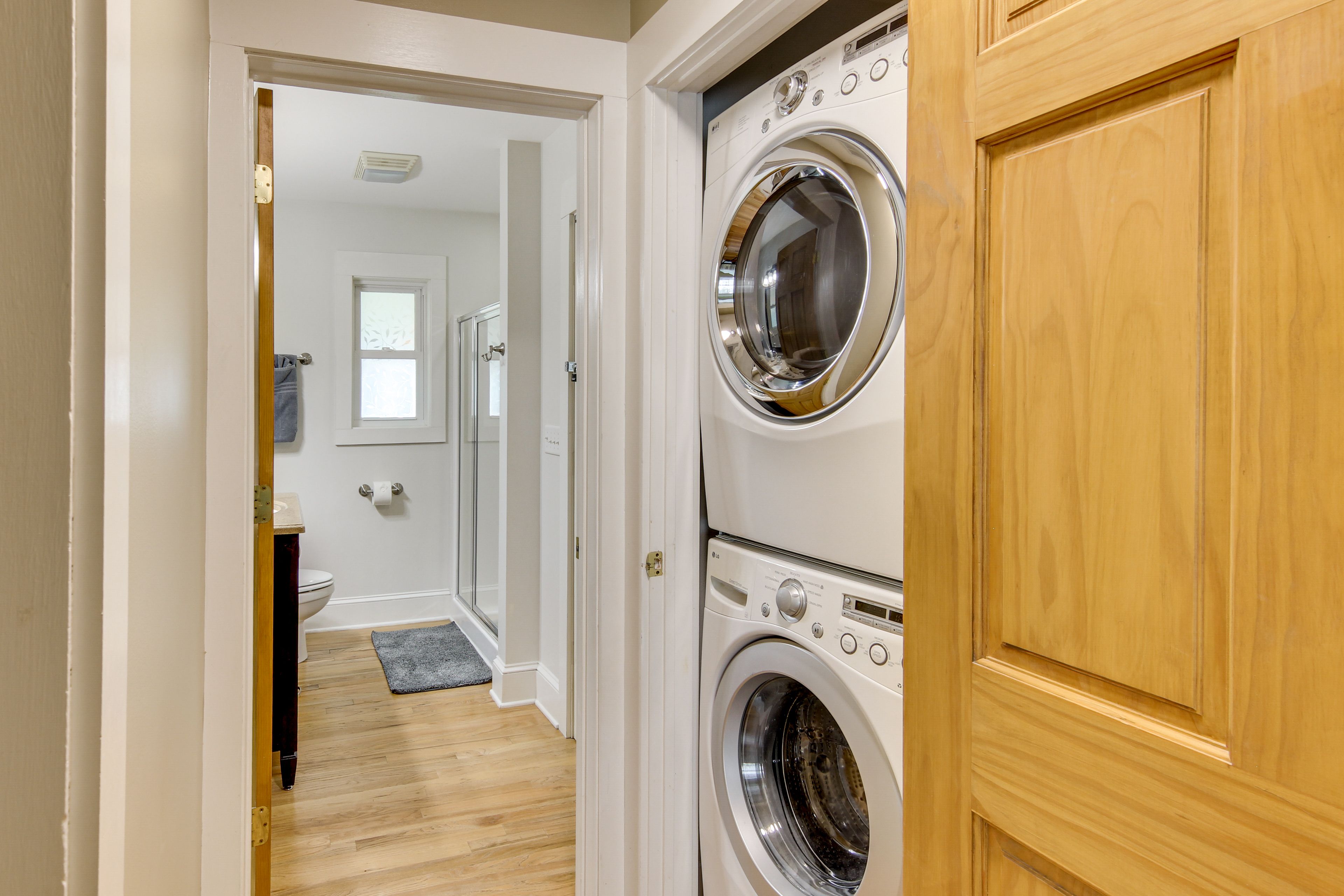 Laundry Machines | Detergent Provided | Linens/Towels Provided