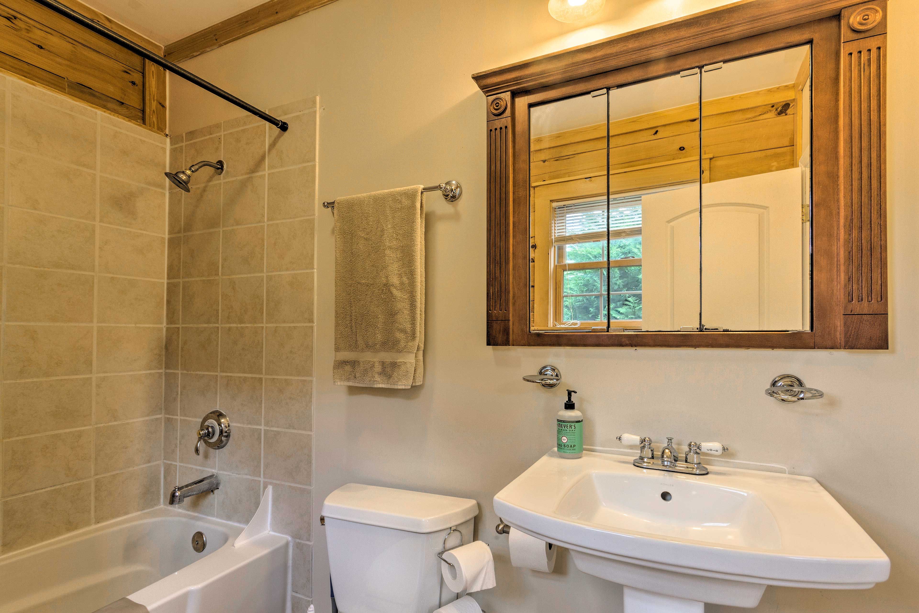 En-Suite Bathroom