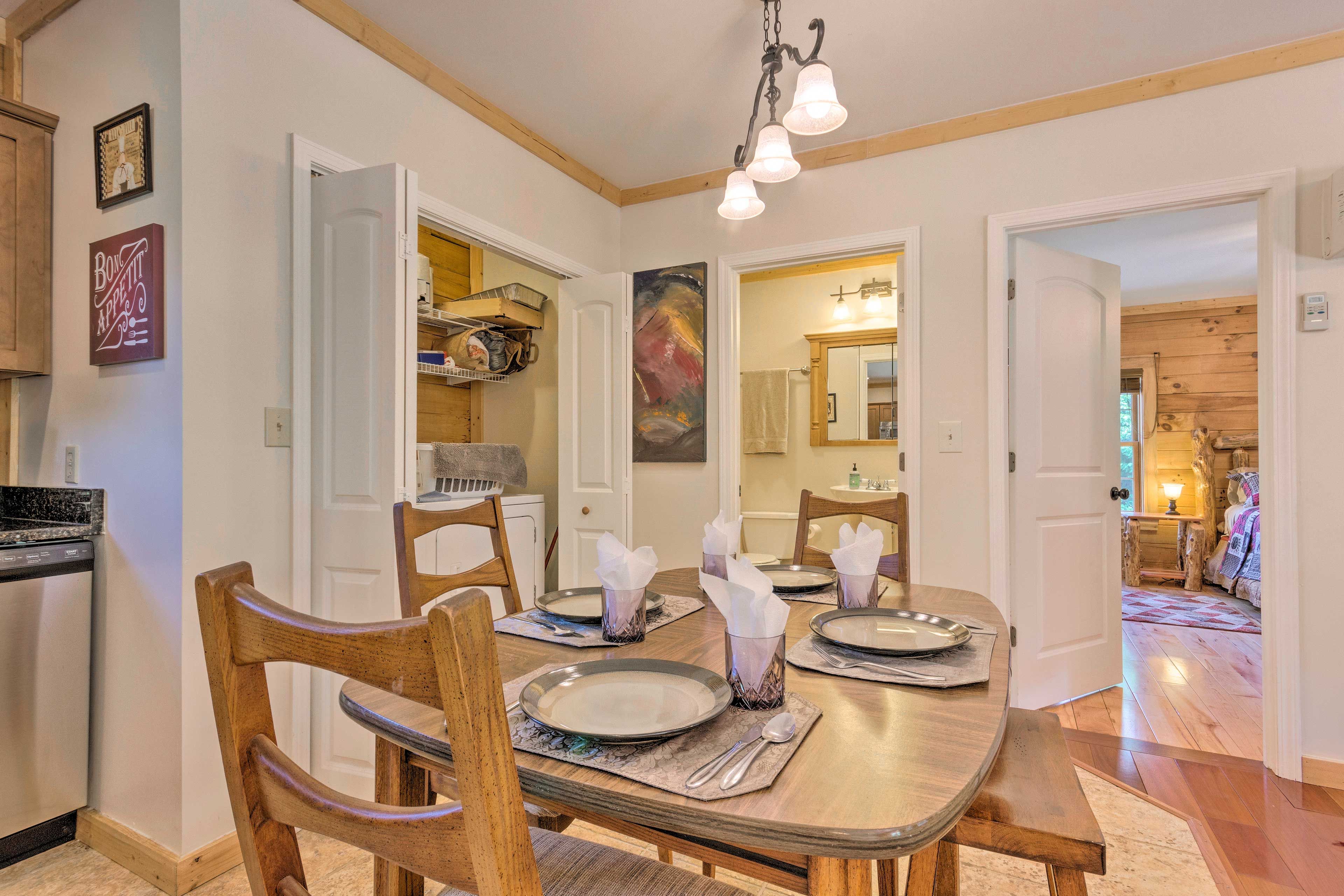 Dining Space | Washer & Dryer