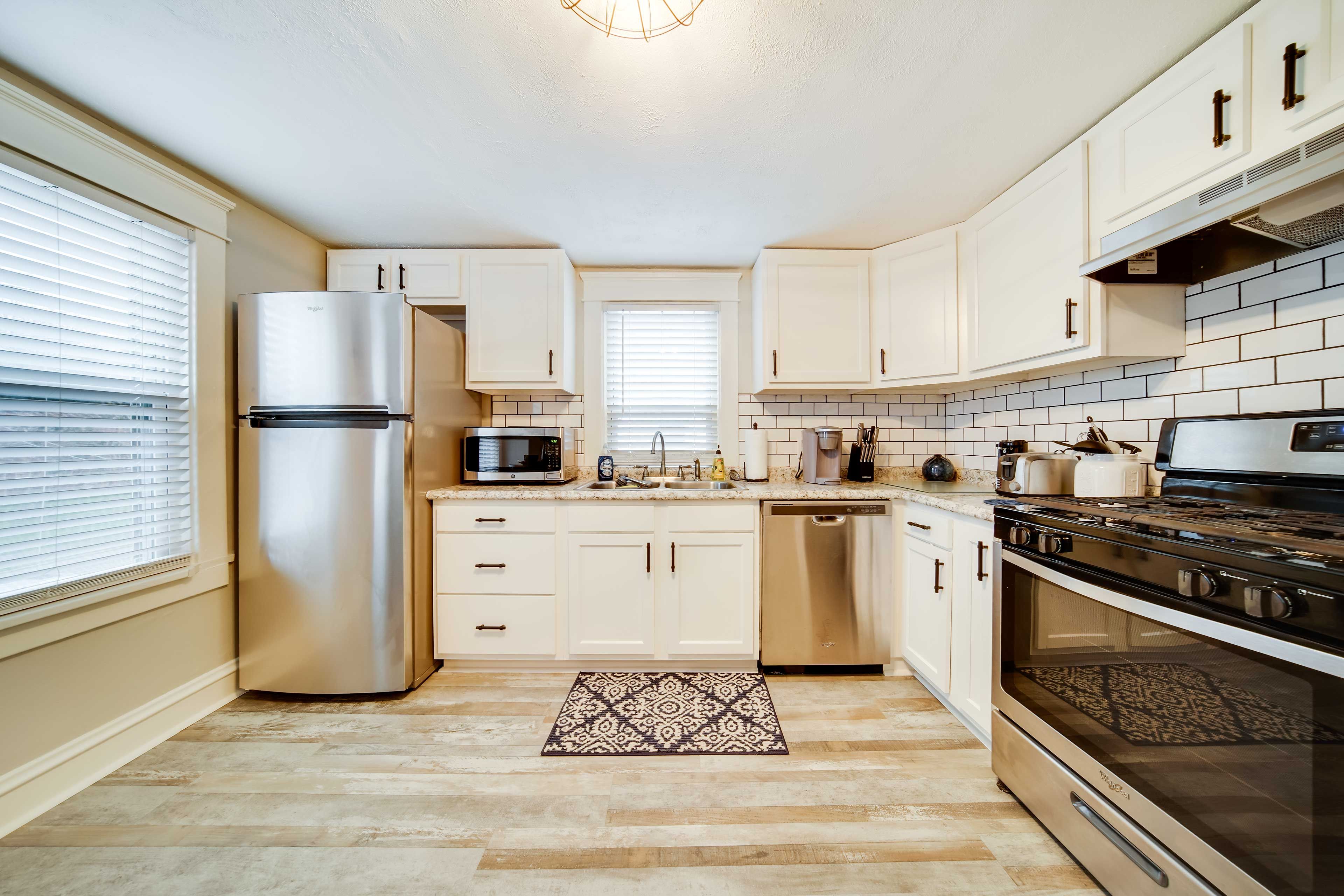 Fully Equipped Kitchen | Keurig Coffee Maker