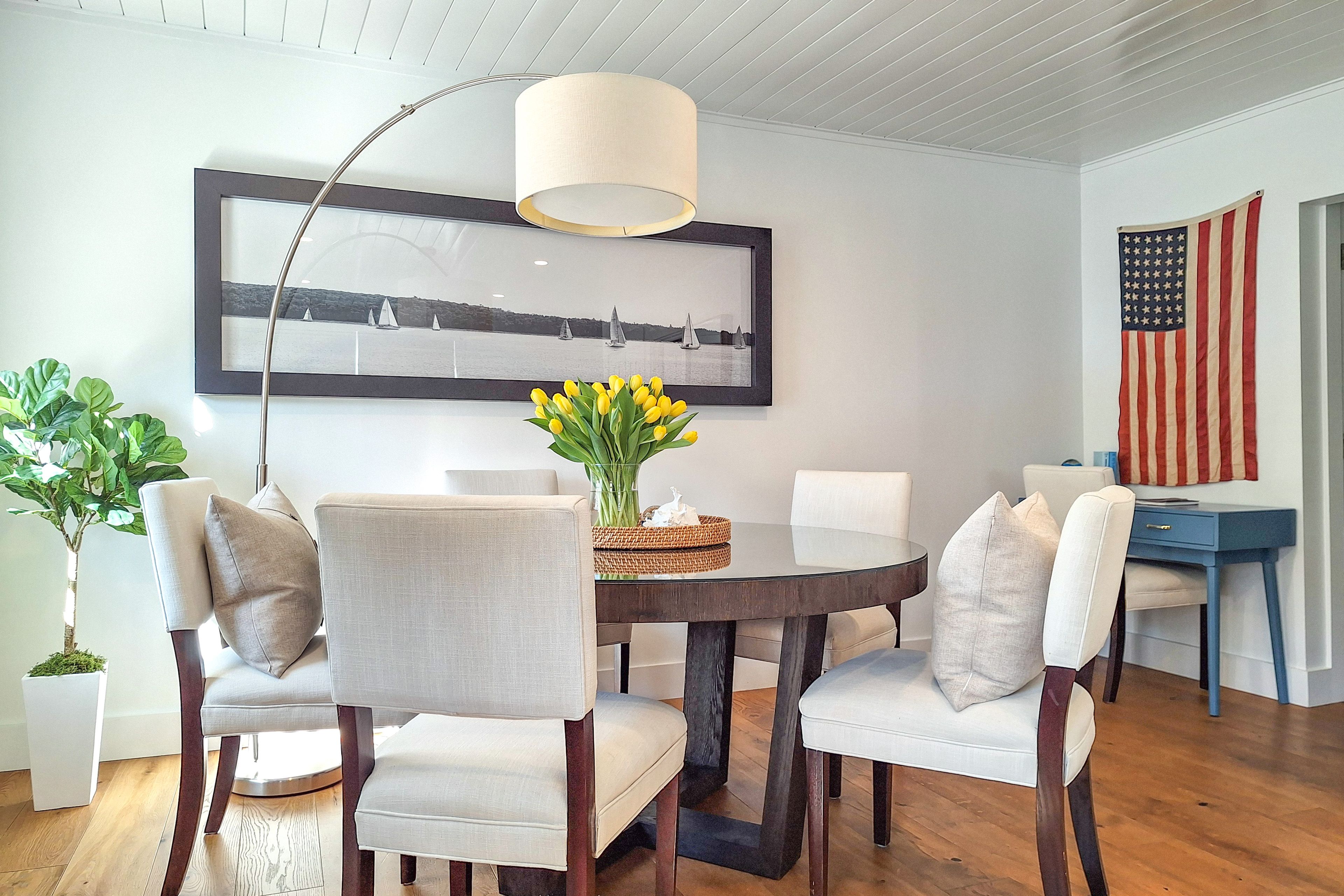 Dining Area | Dining Table | Dishware/Flatware