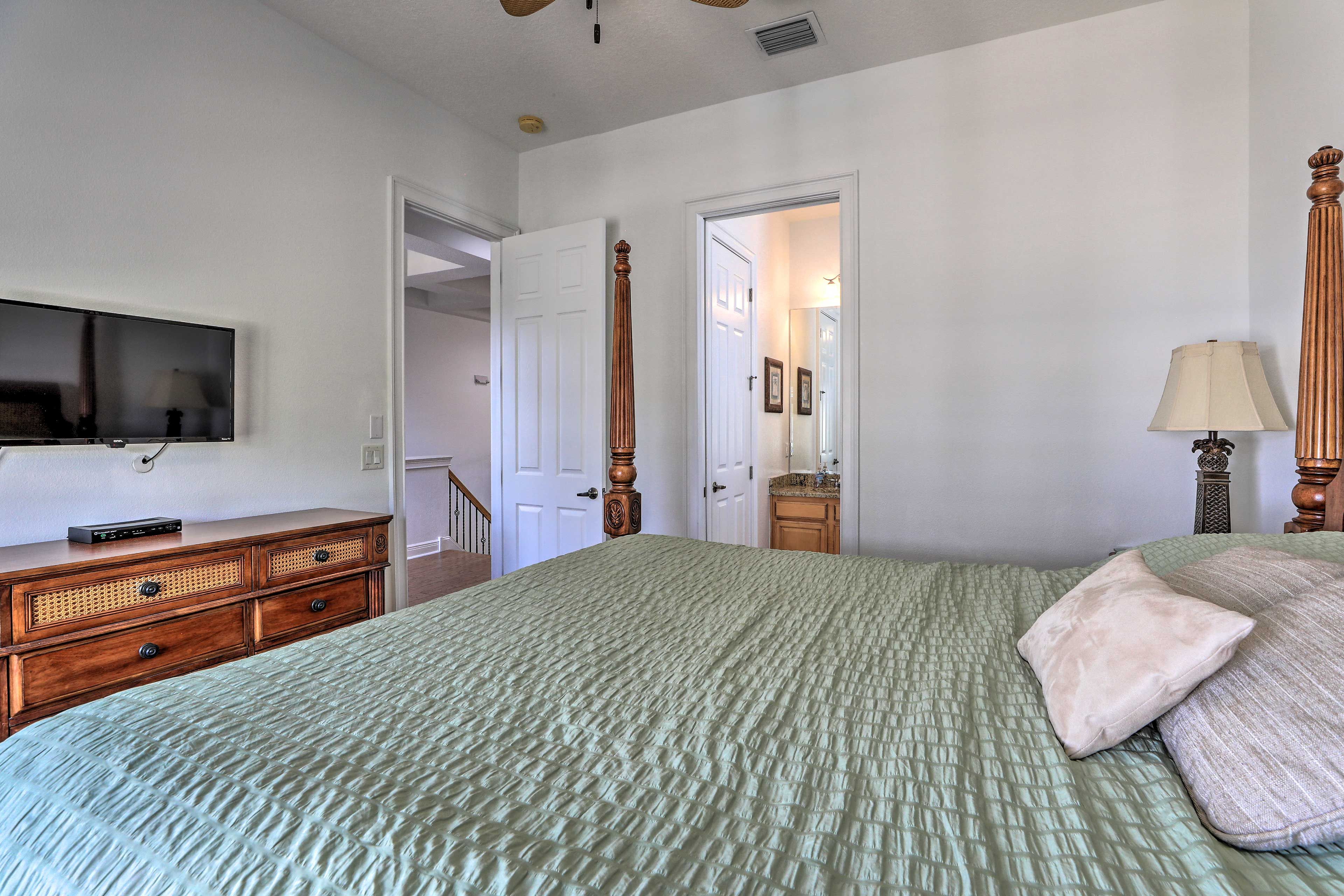 Bedroom 2 | Smart TV | En-Suite Bathroom