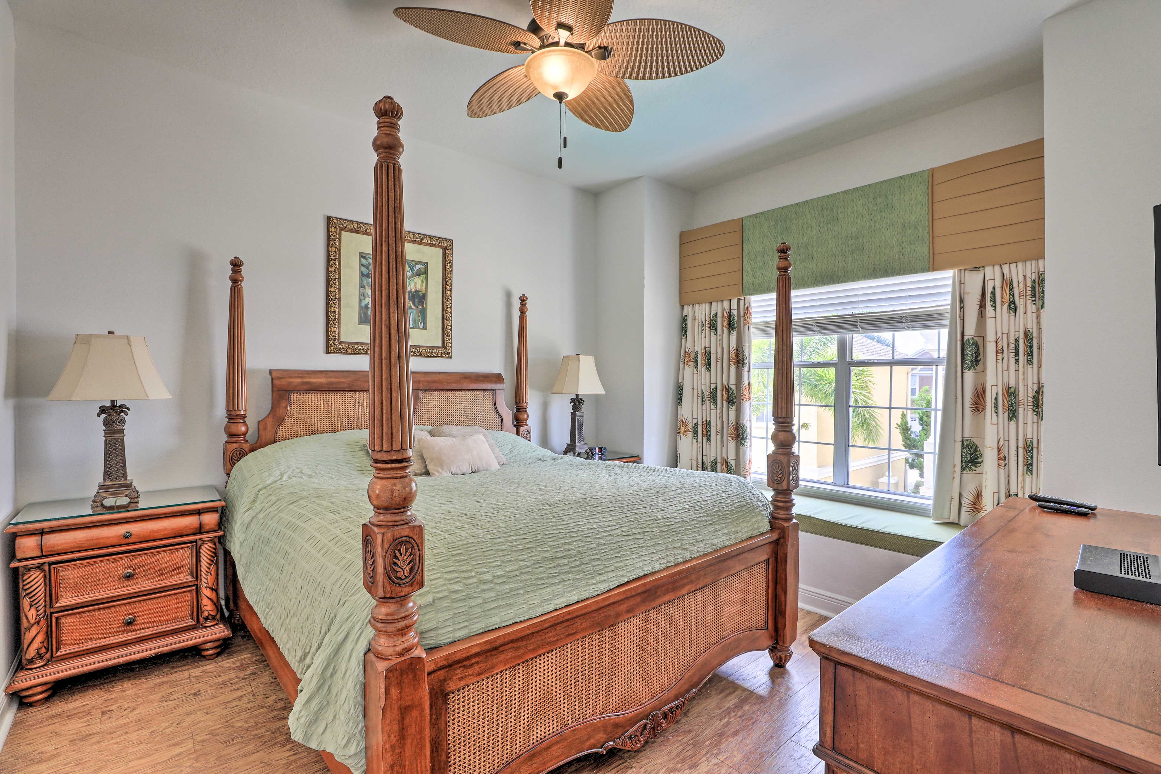 Bedroom 2 | 1st Unit | Upper Level | King Bed