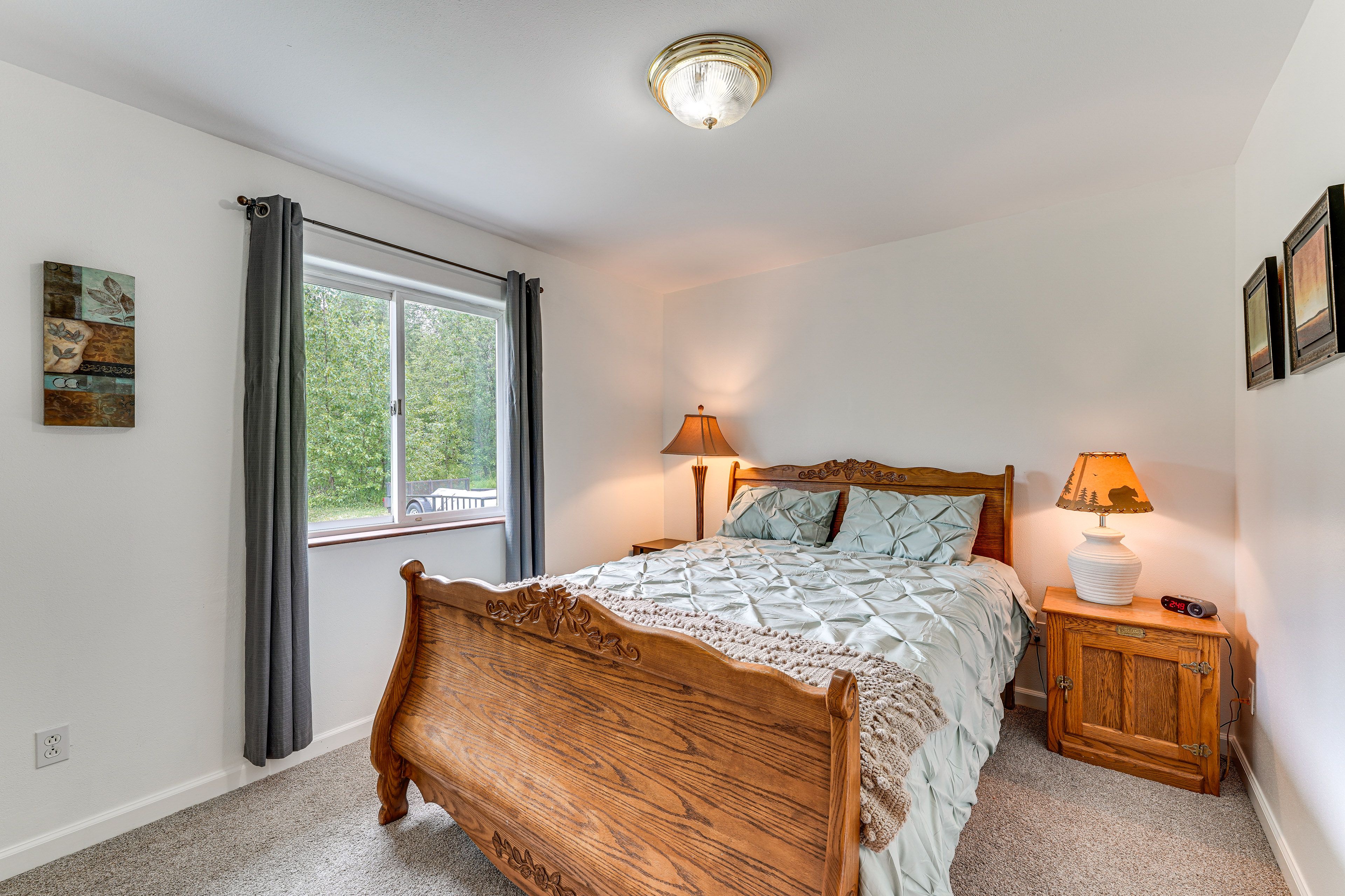 Bedroom 1 | Queen Bed | Linens Provided