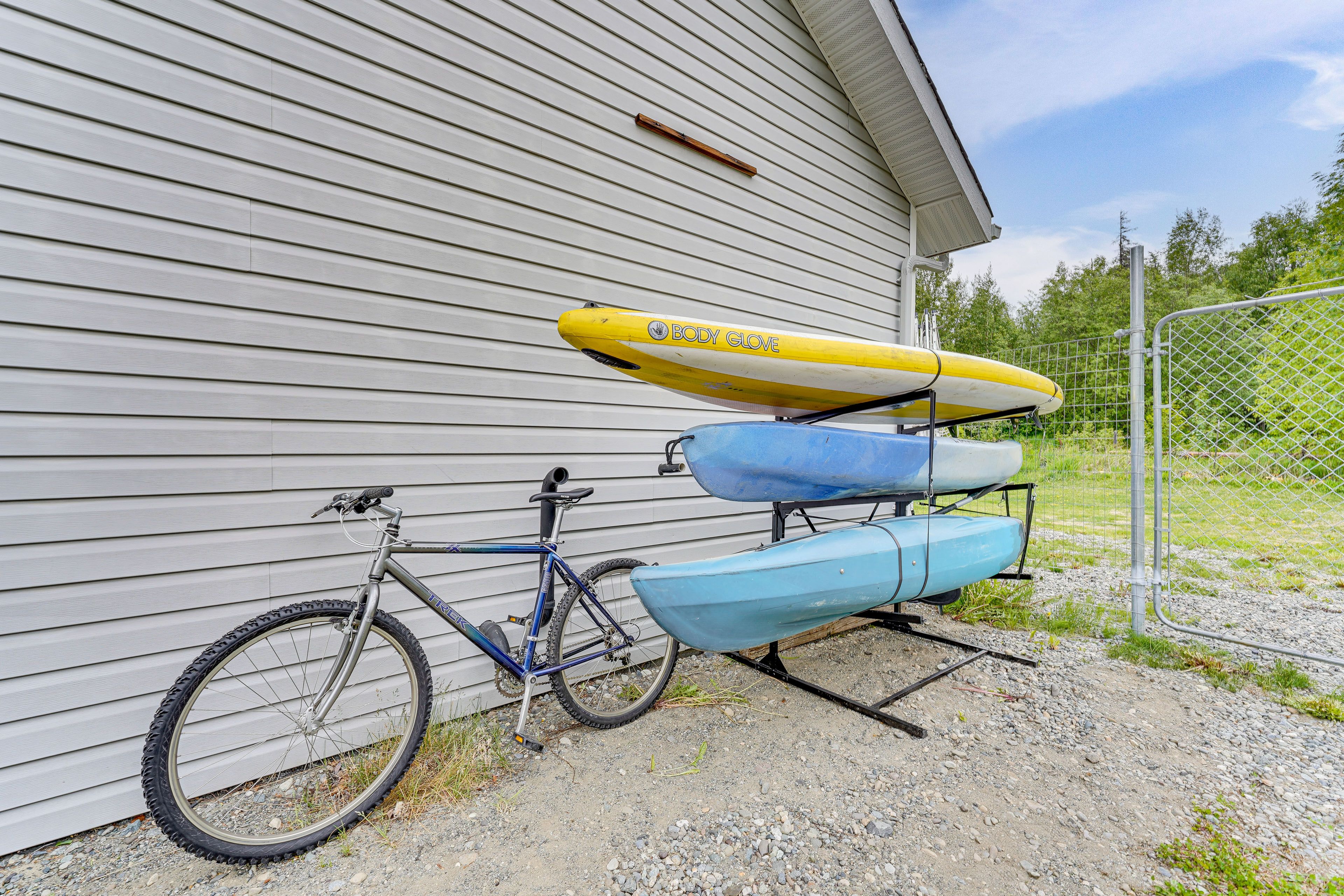 2 Kayaks & Paddleboard