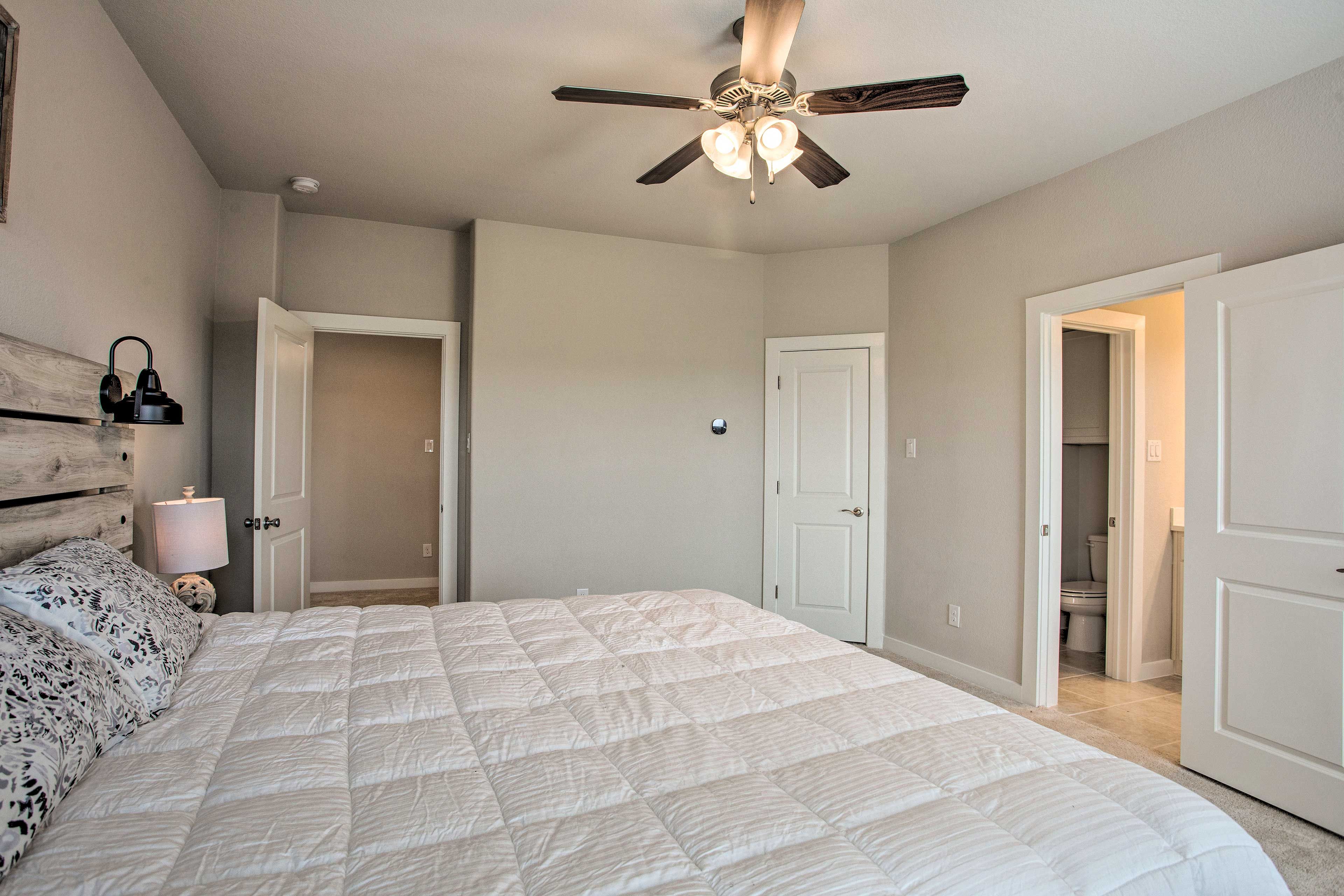 Bedroom 1 | En-Suite Bathroom
