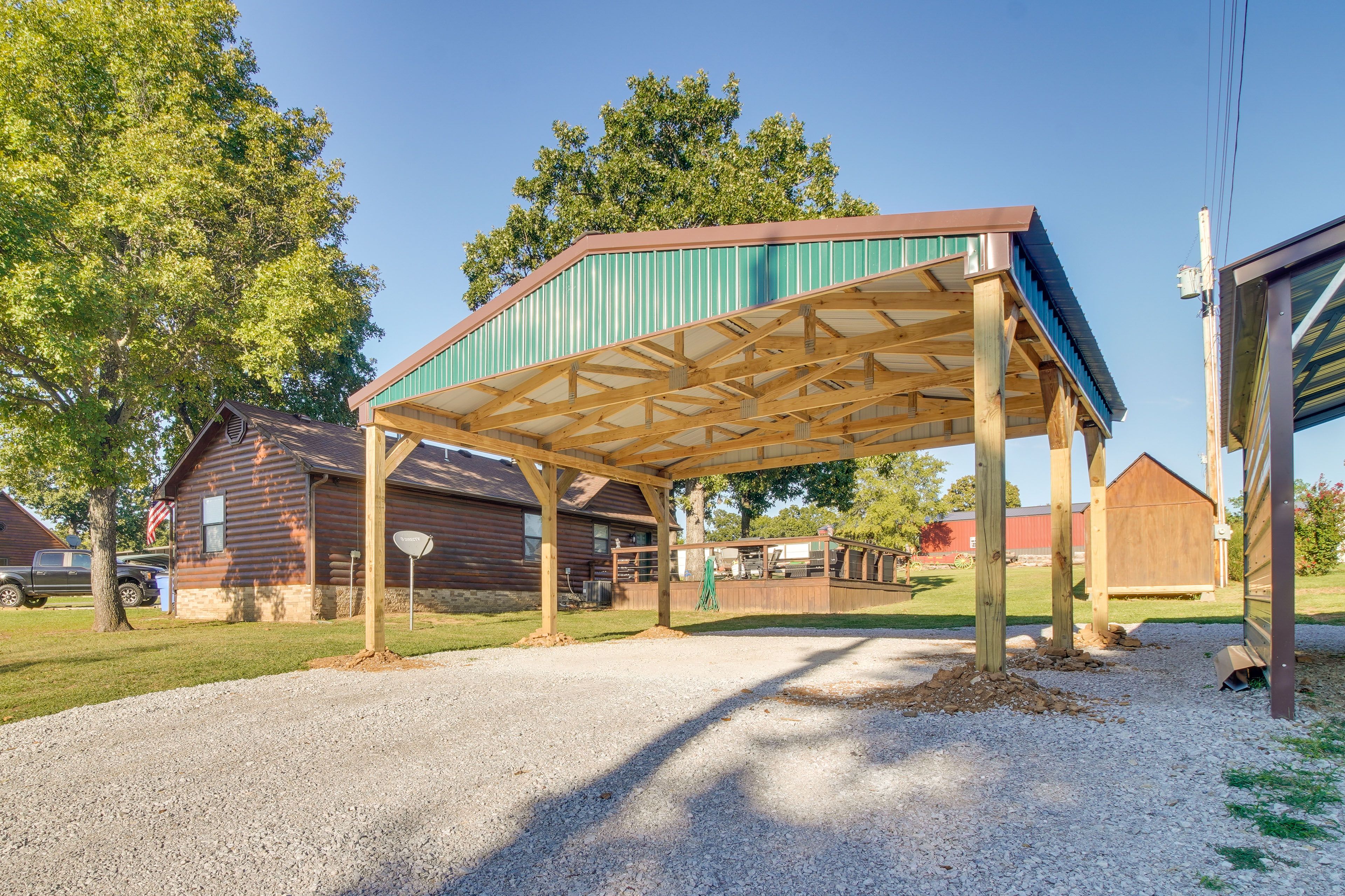 Parking | Driveway (4 Vehicles) | Carport (2 Vehicles) | Boat Parking On-Site
