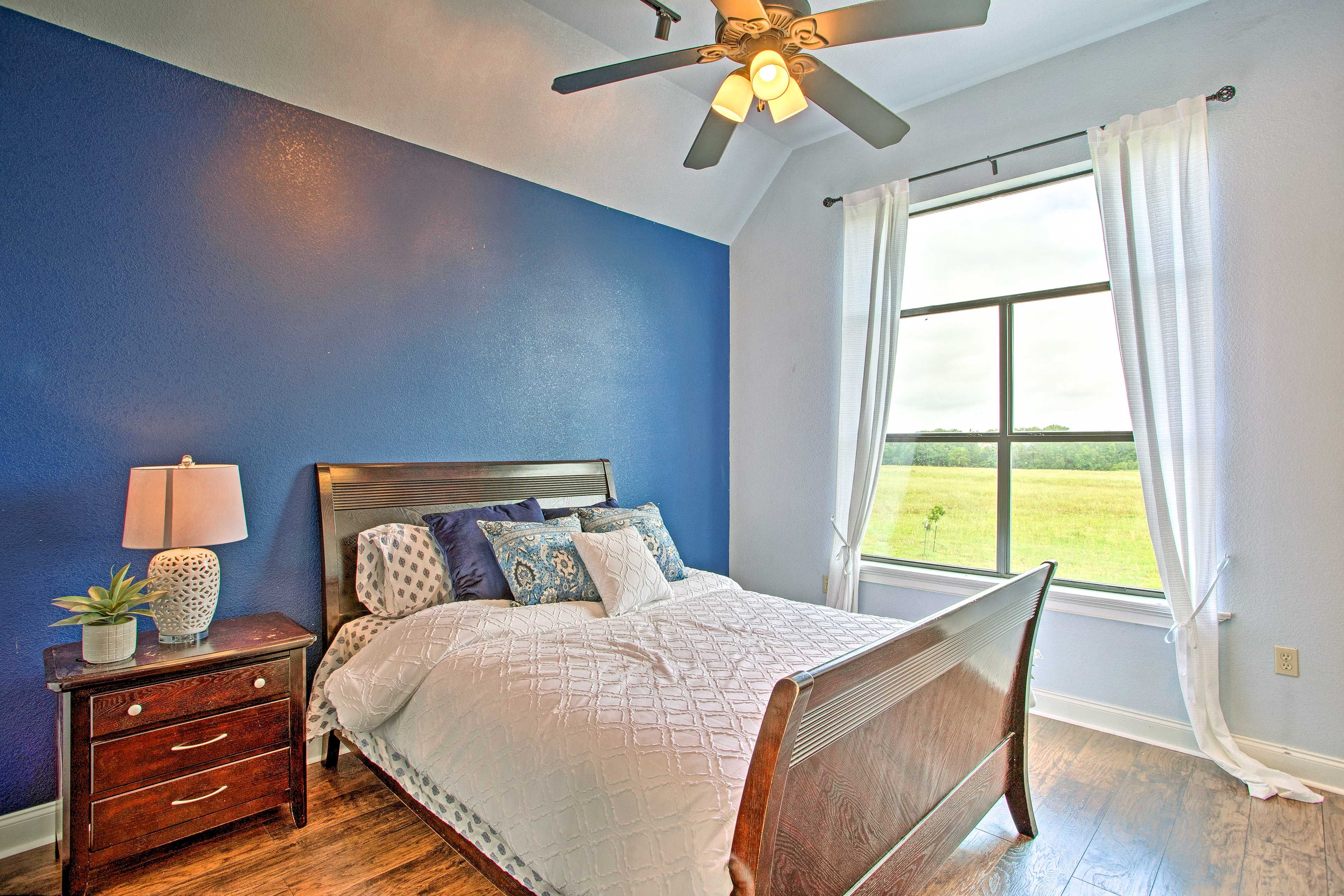 Bedroom 4 | Queen Bed | 2nd Floor | Stairs Required