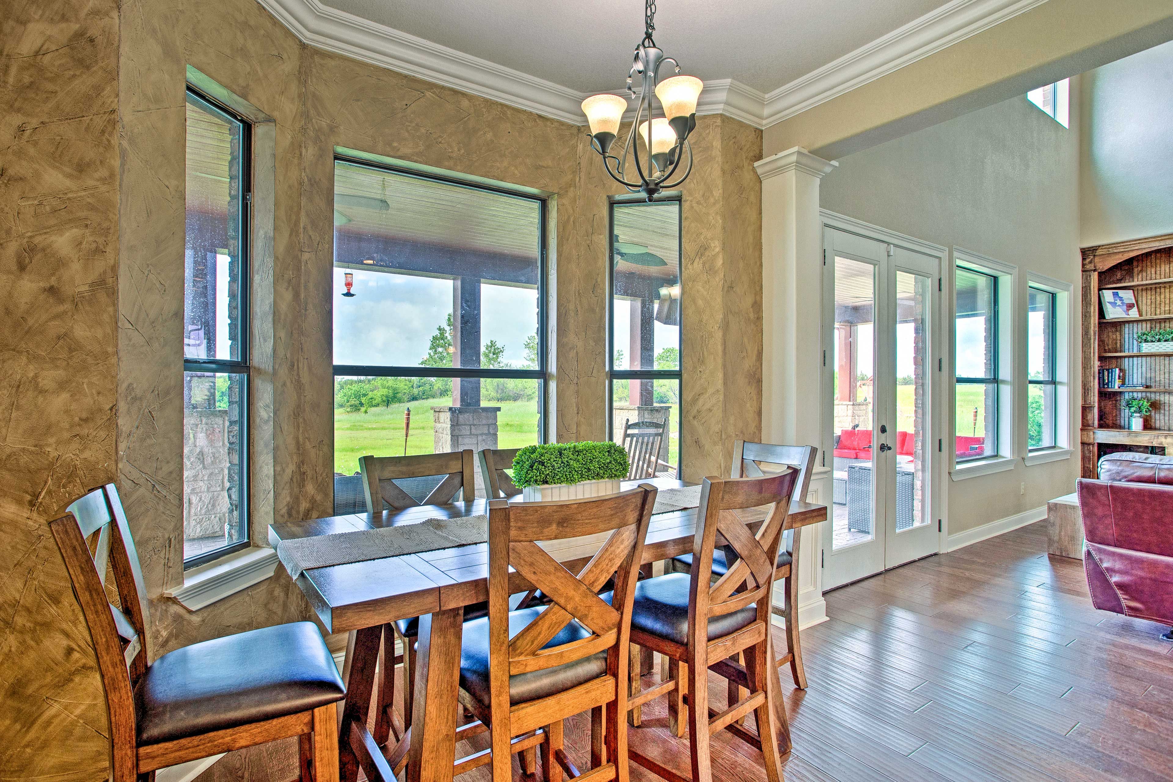 Dining Area | 1st Floor | Dishware & Flatware