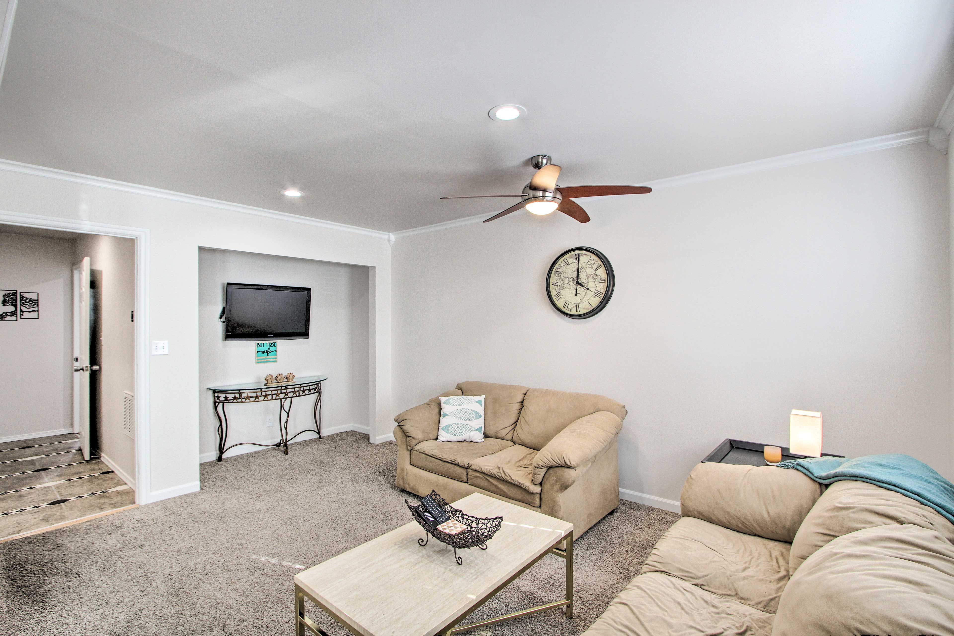 Living Room | Smart TV