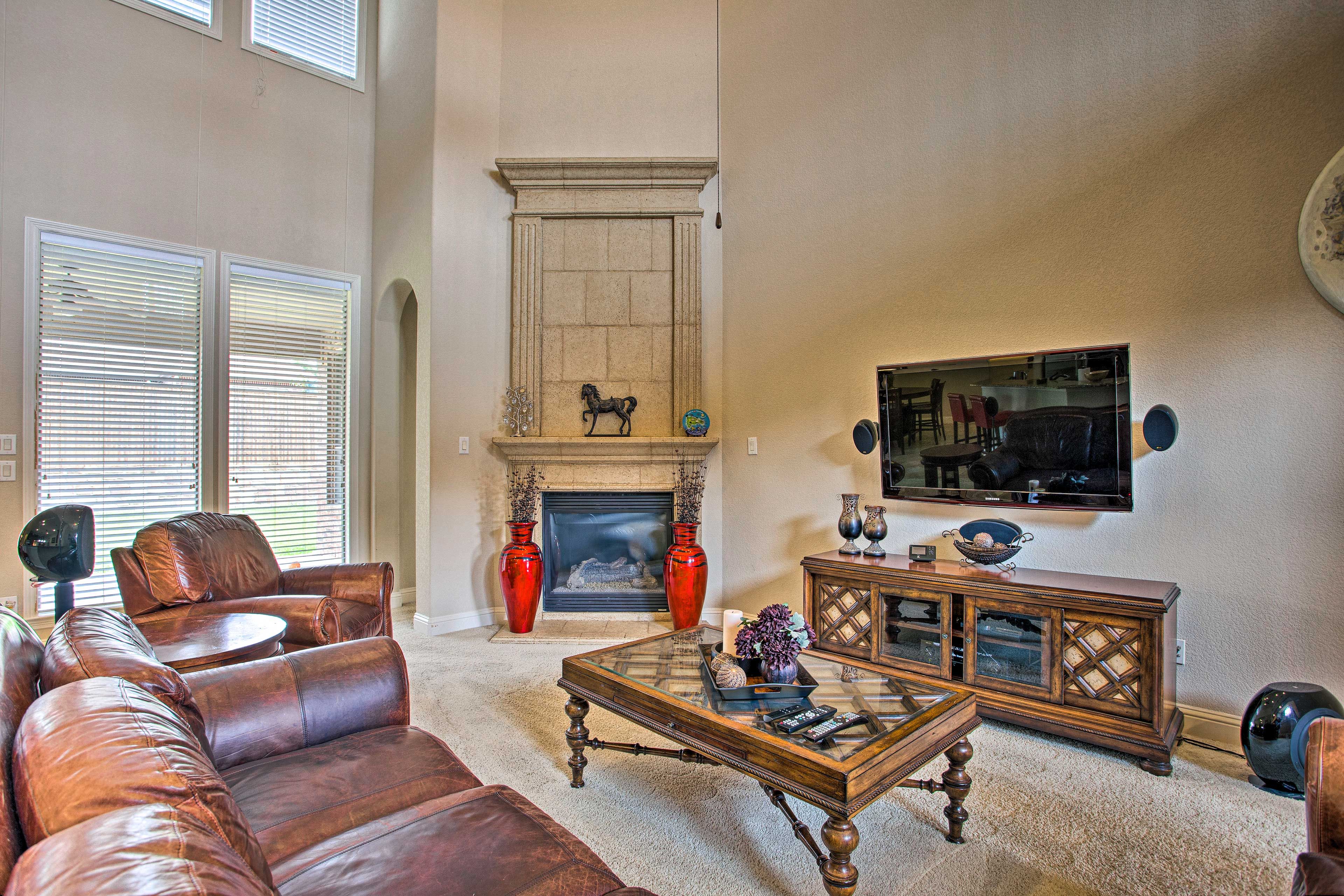 Living Room | Smart TV