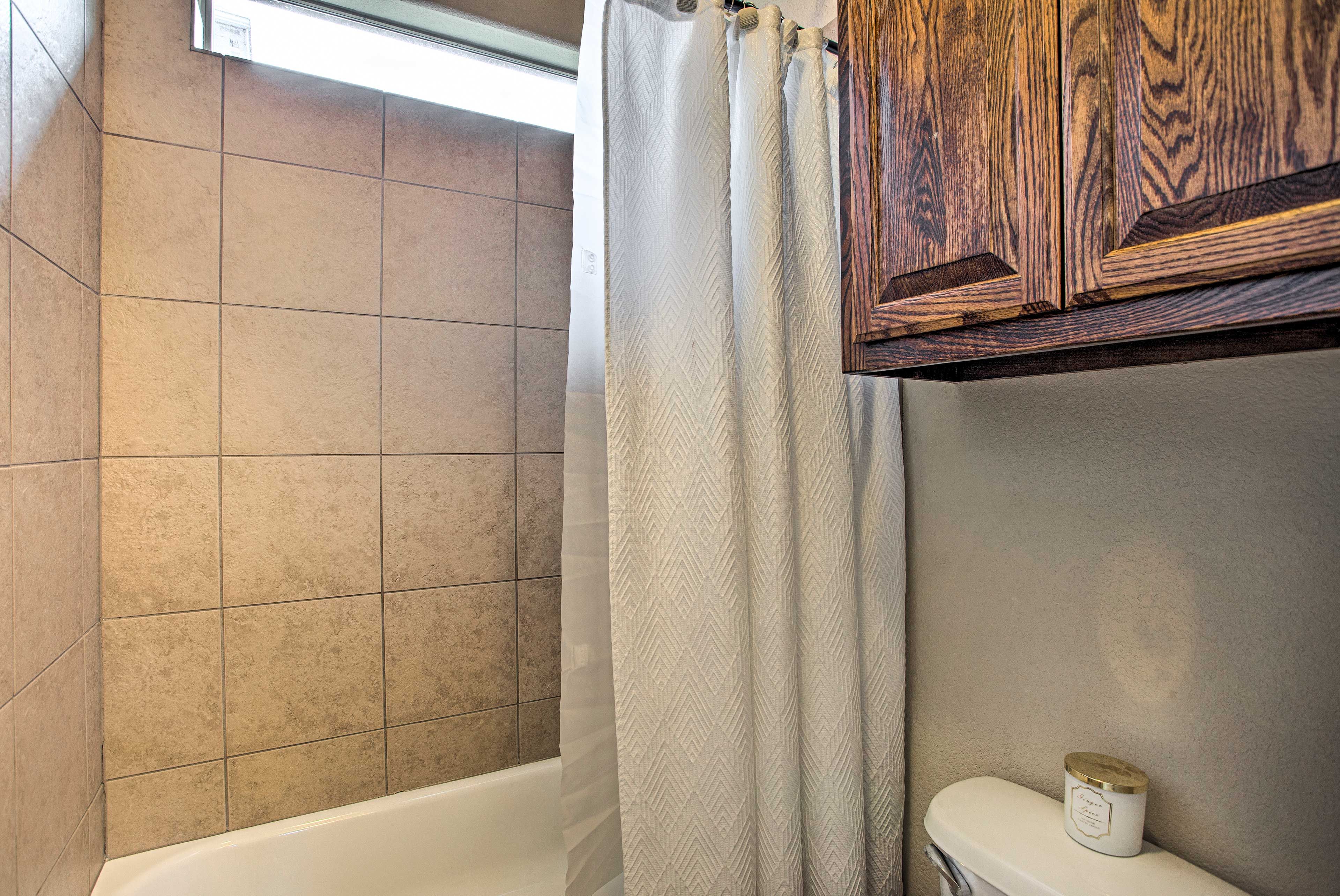 En-Suite Bathroom