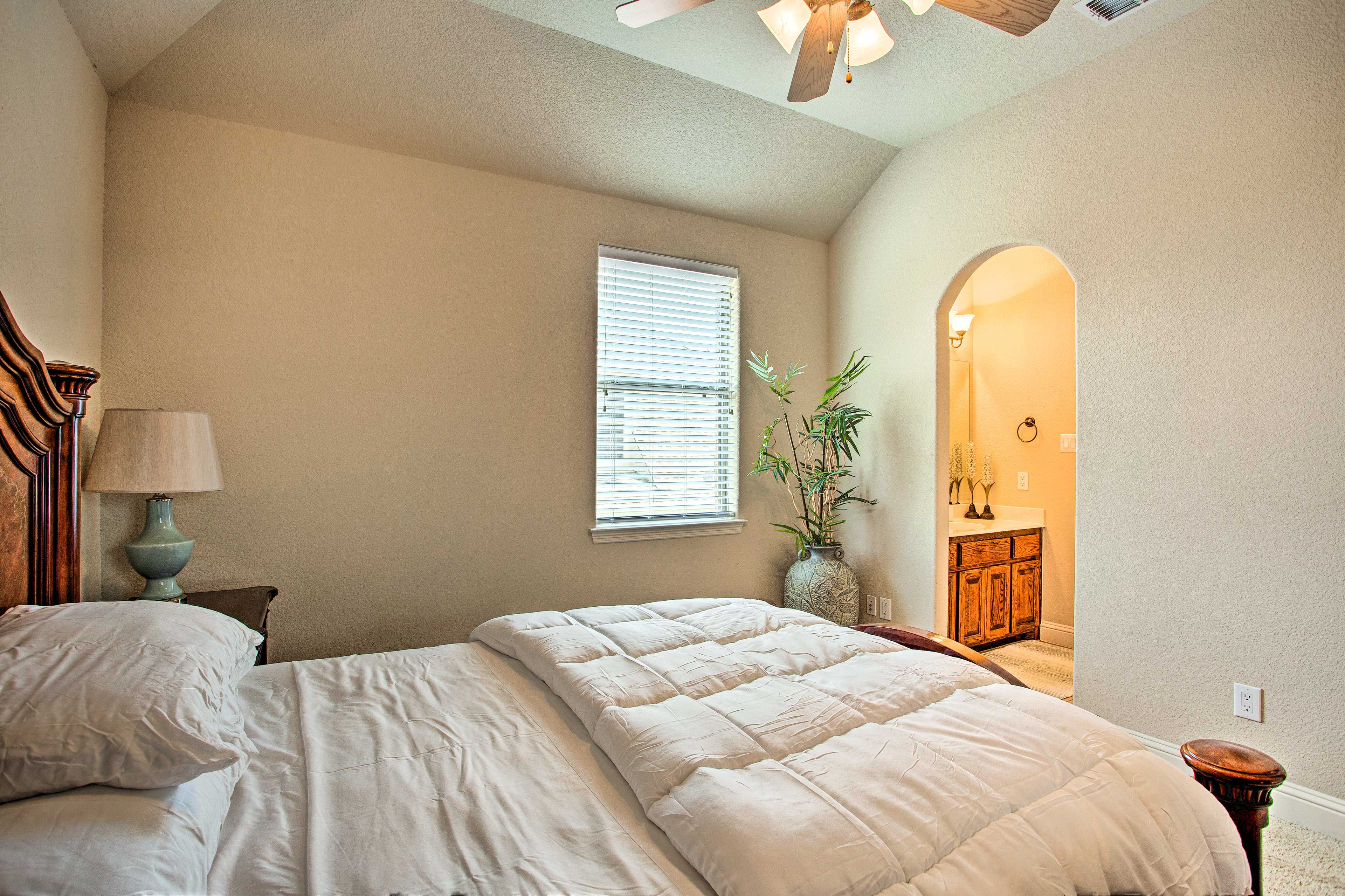 Bedroom 4 | En-Suite Bathroom