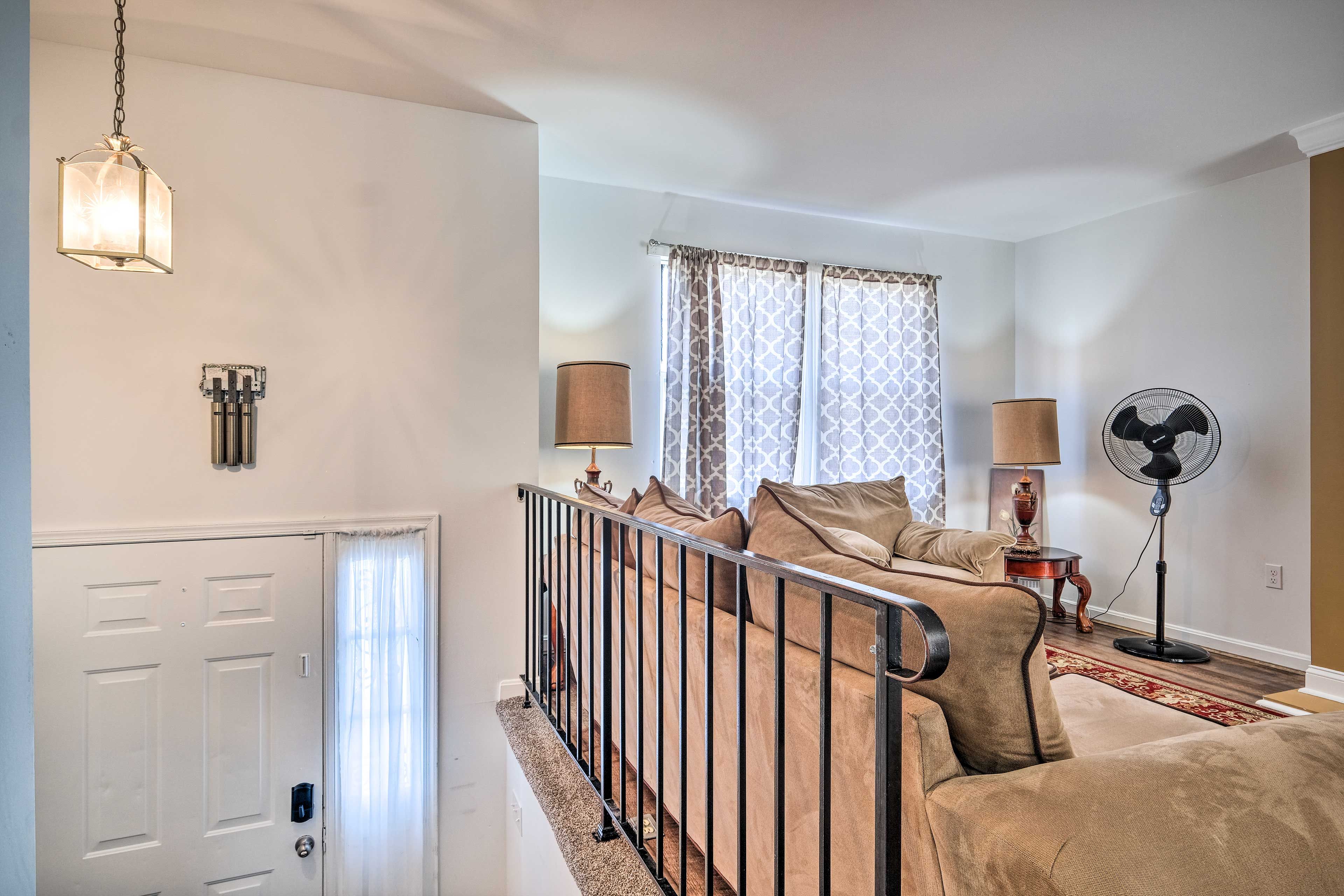 Front Entry | Internal Steps Required